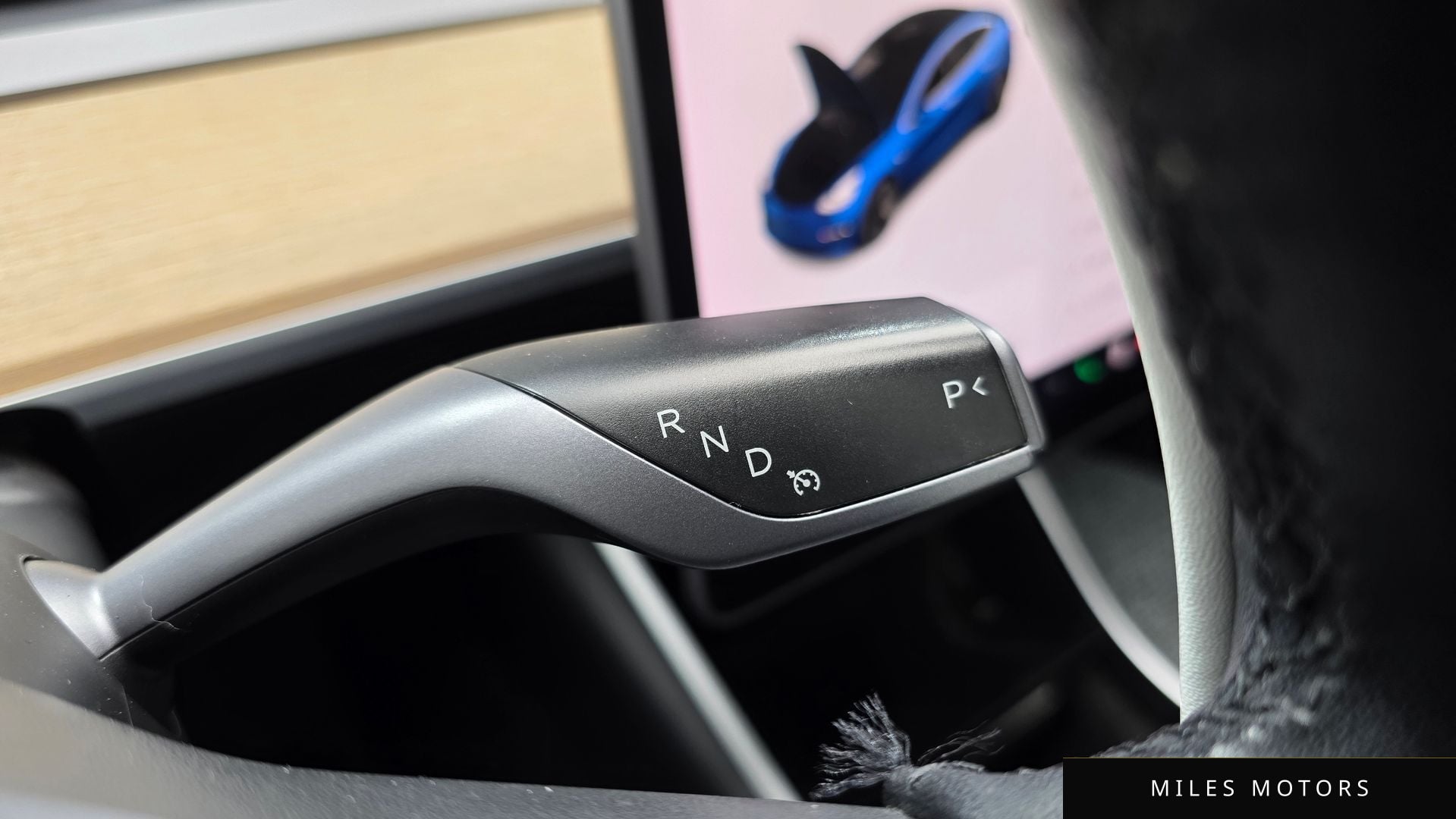Tesla Model 3 2020 — миниатюра 11