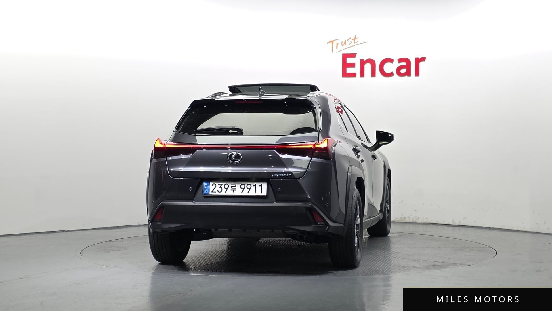 Лексус UX300h 2025 — миниатюра 4