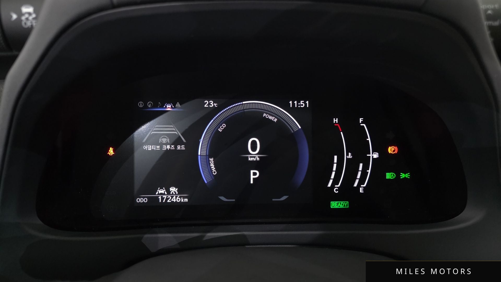 Лексус UX300h 2025 — миниатюра 11
