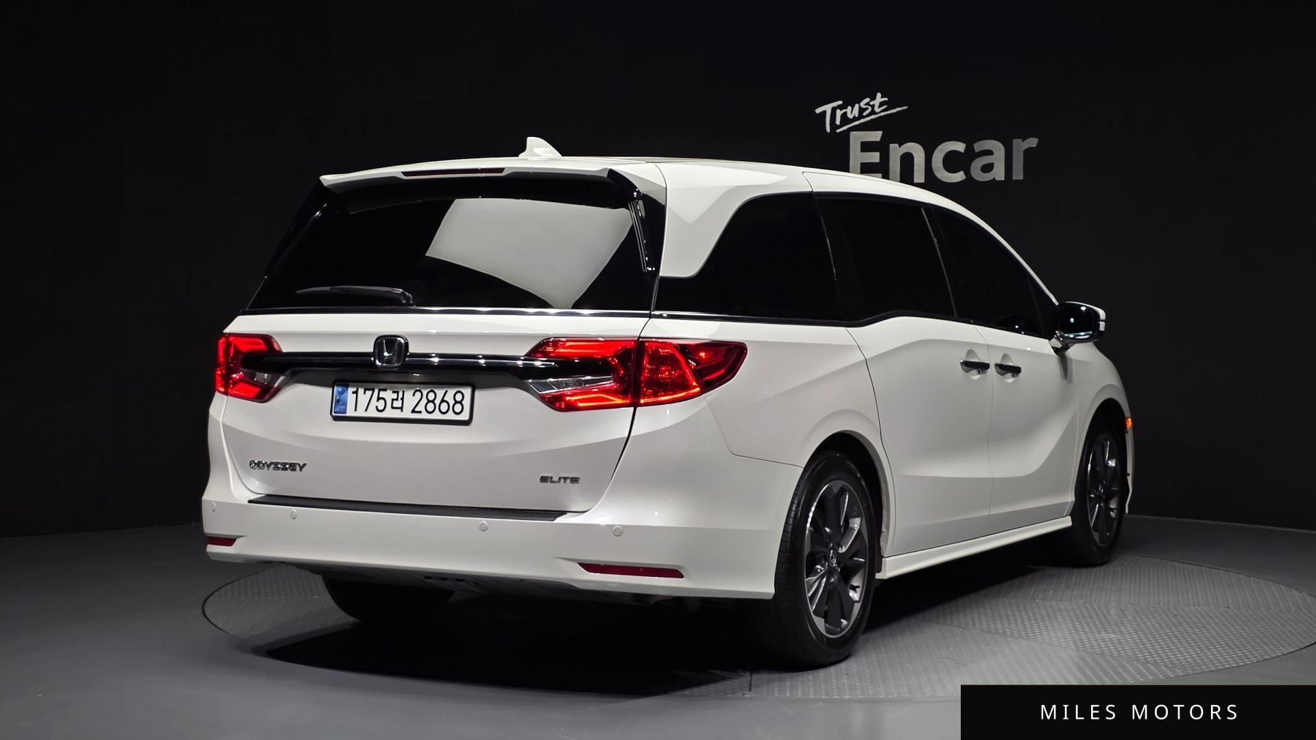 Honda Odyssey 2023 — миниатюра 2