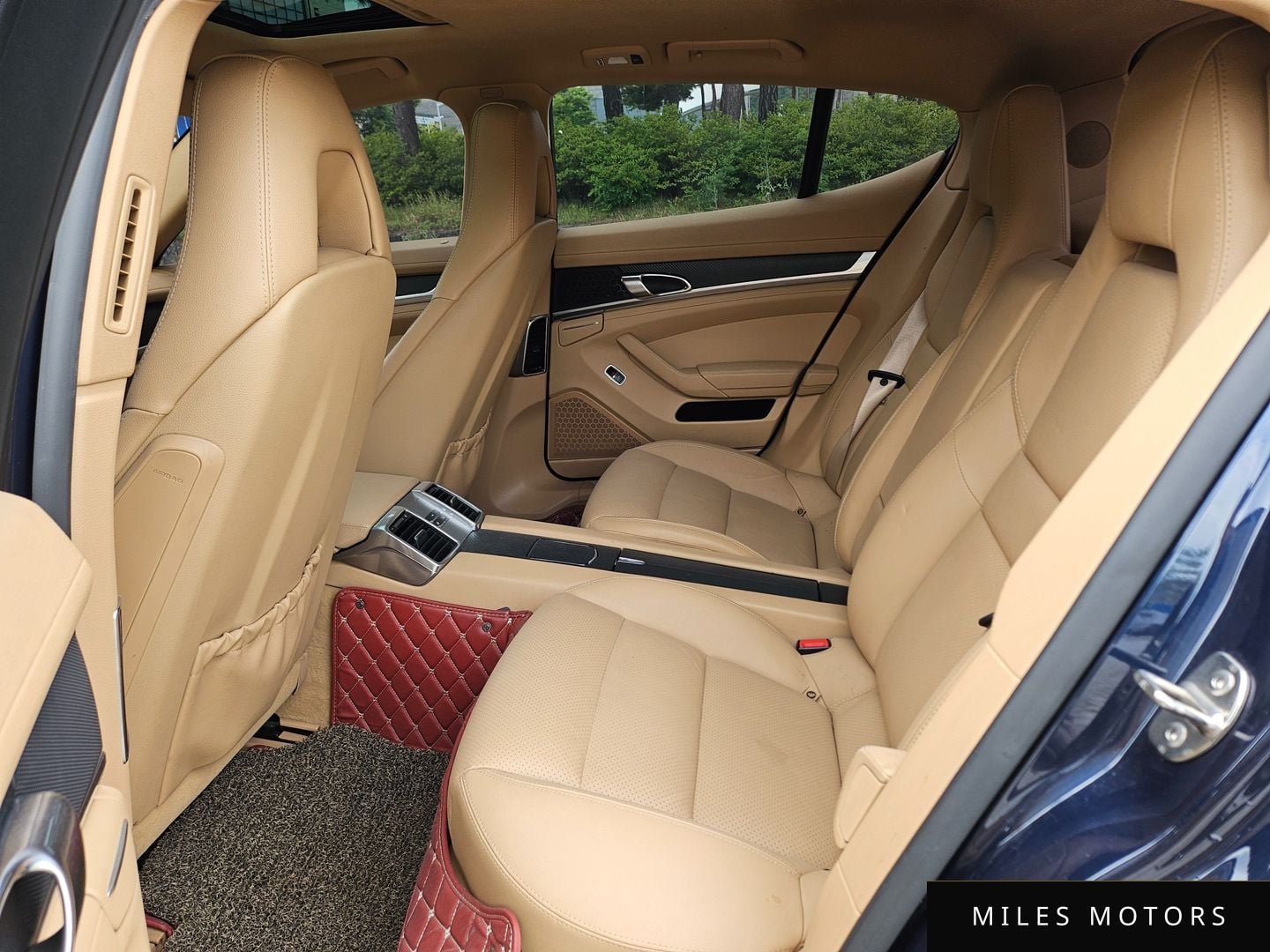 Porsche Panamera 2011 — миниатюра 10