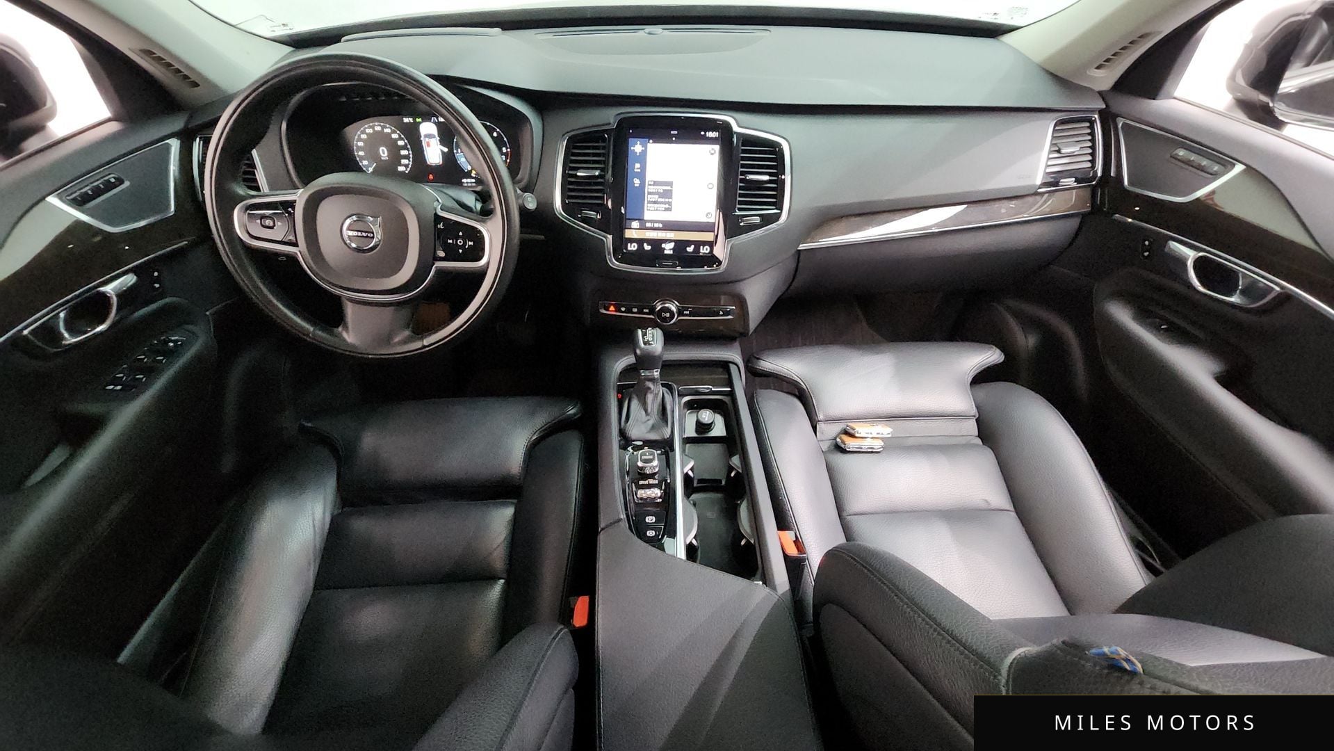 Volvo XC90 2017 — миниатюра 7
