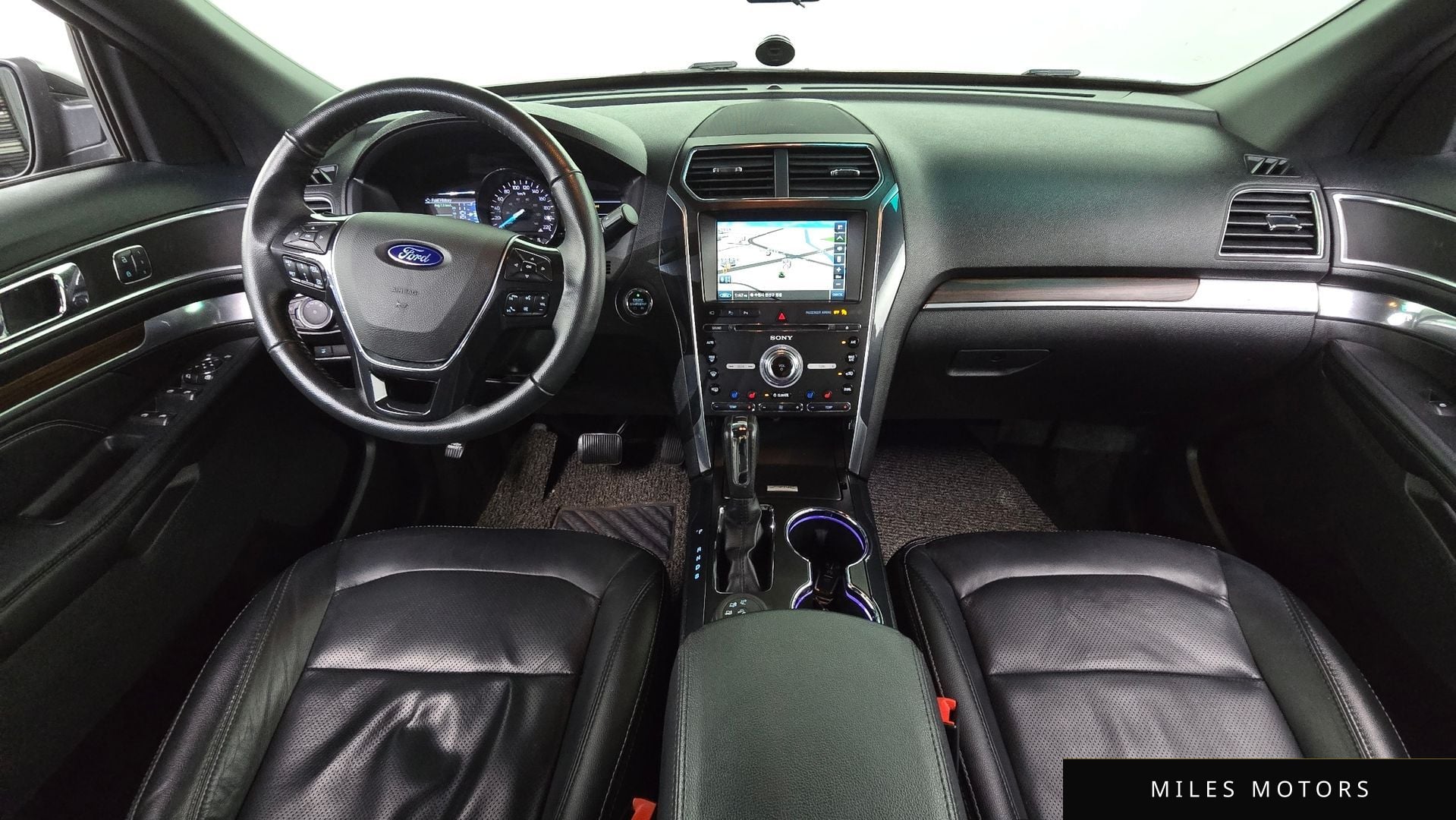 Ford Explorer 2016 — миниатюра 7