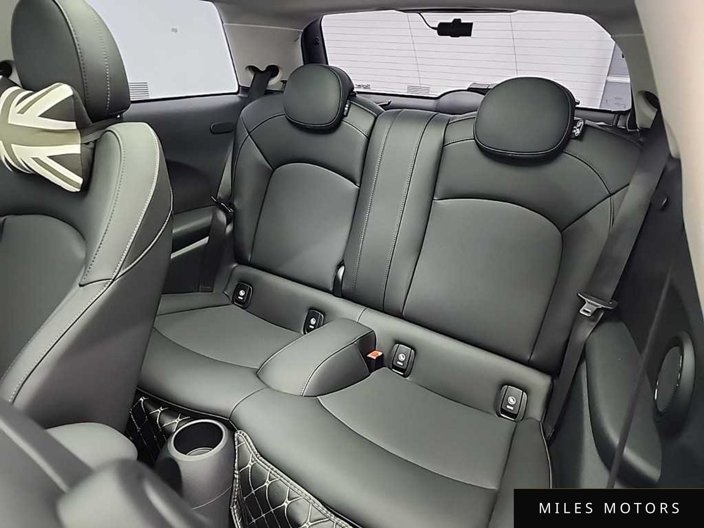 MINI Cooper S 2021 — миниатюра 12