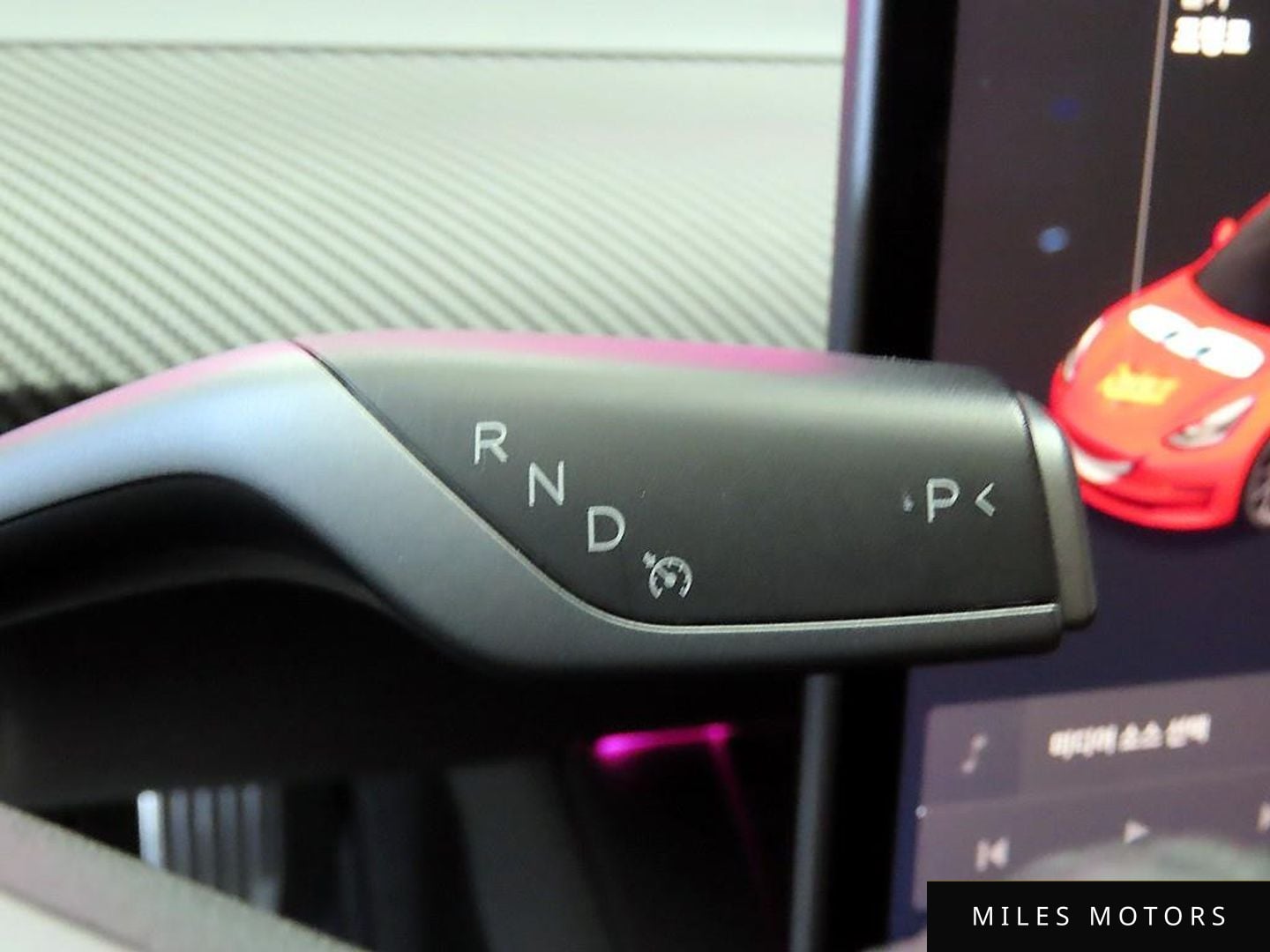 Tesla Model 3 2021 — миниатюра 12