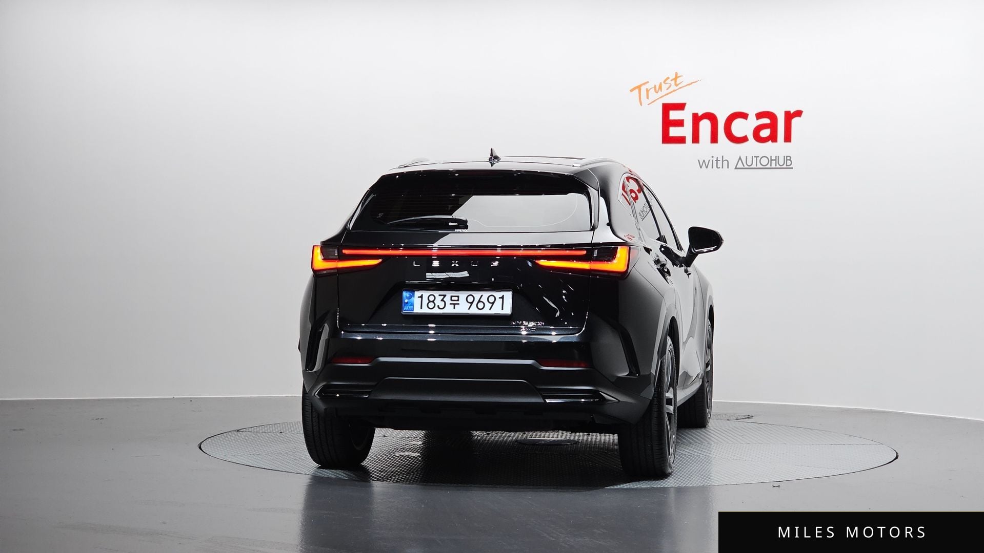 Лексус NX350h 2024 — миниатюра 4