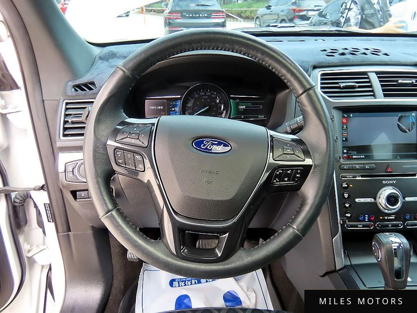 Ford Explorer 2018 — миниатюра 8