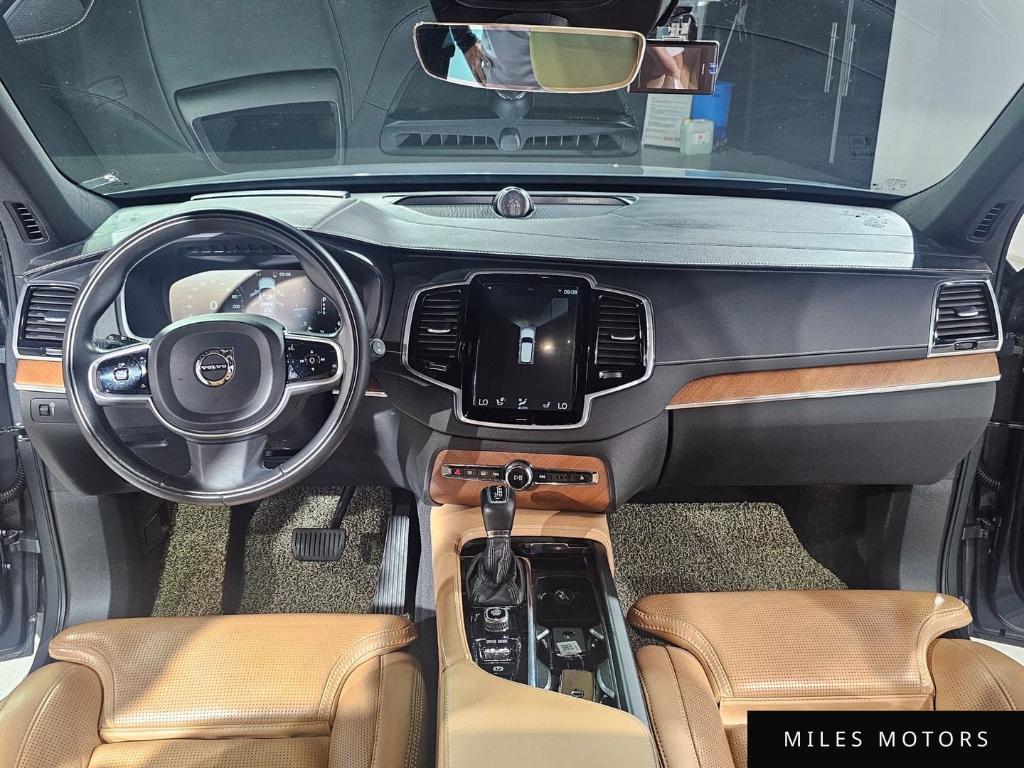 Volvo XC90 2018 — миниатюра 7