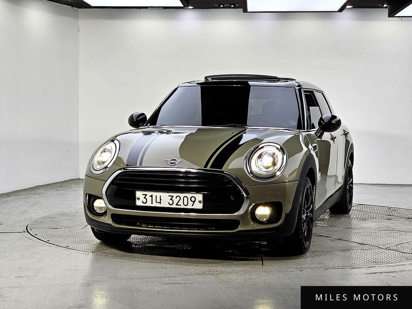 MINI Clubman 2019 — миниатюра 2