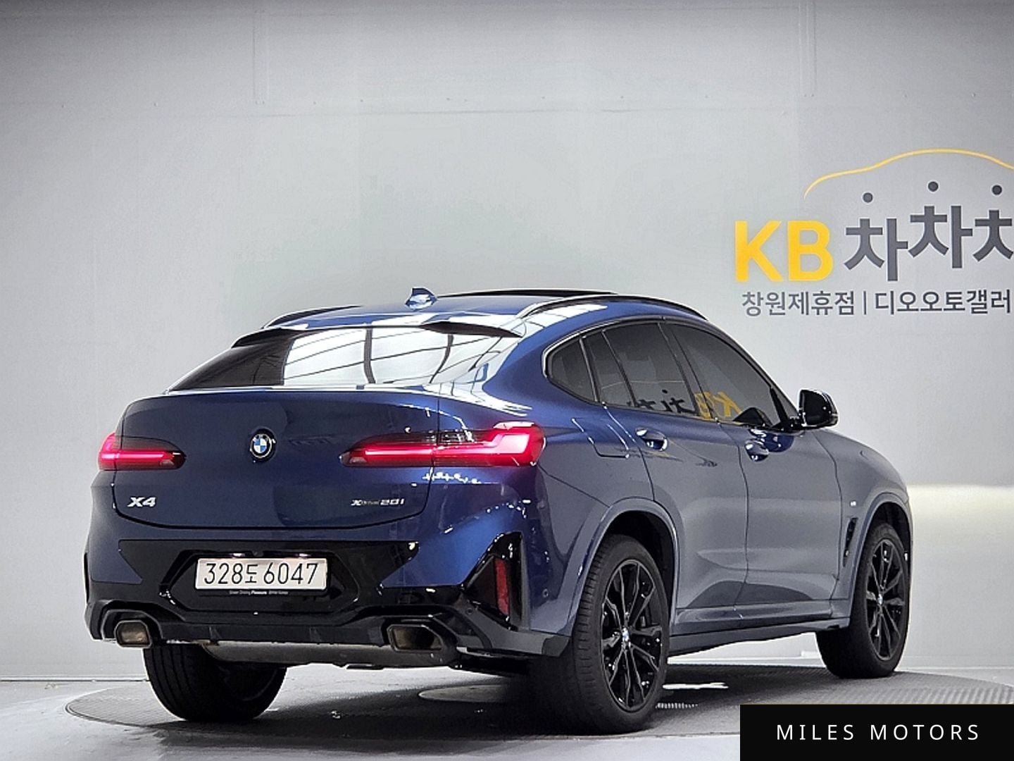 BMW X4 (G02) 2025 — миниатюра 2