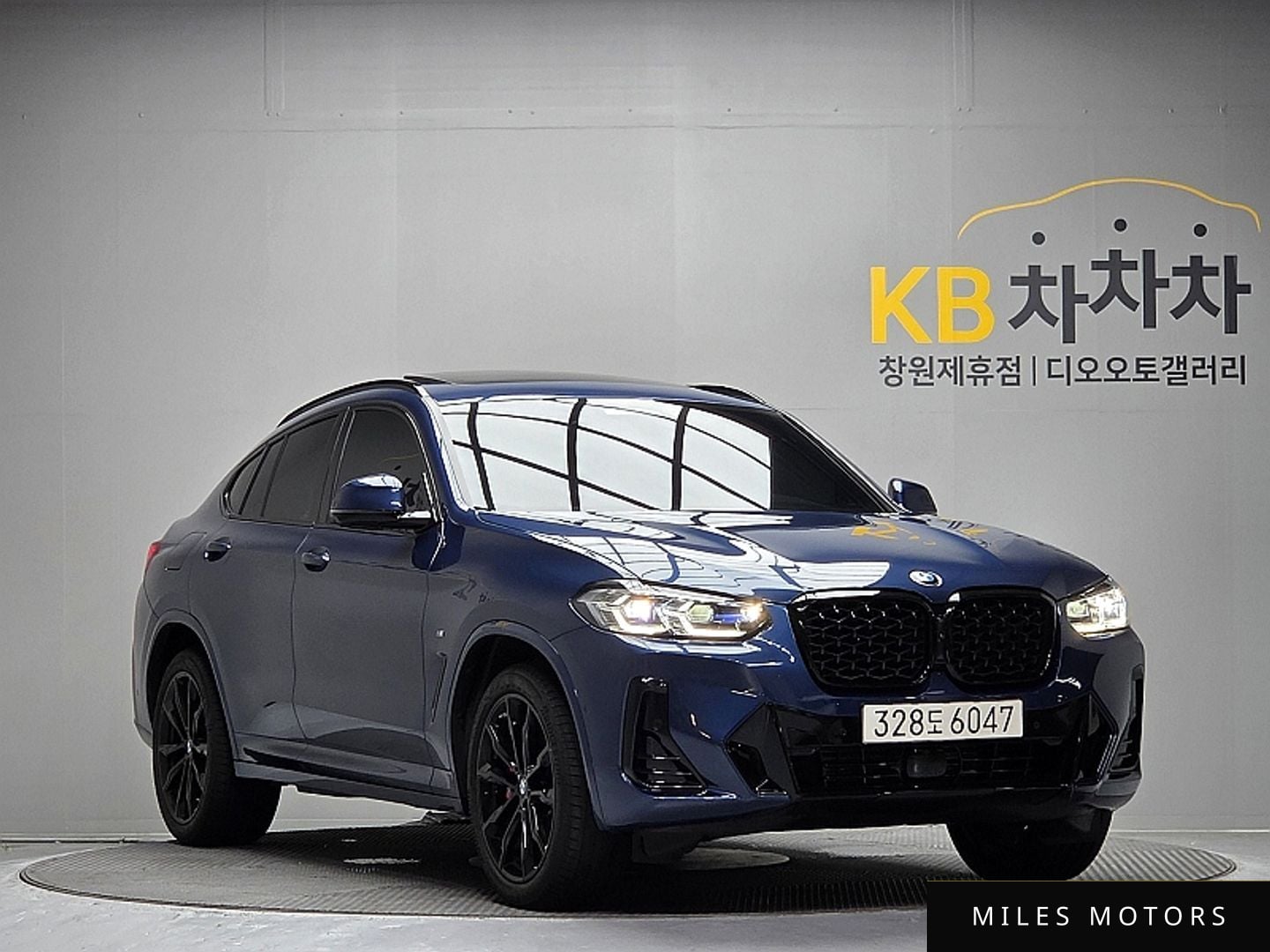 BMW X4 (G02) 2025 — миниатюра 5