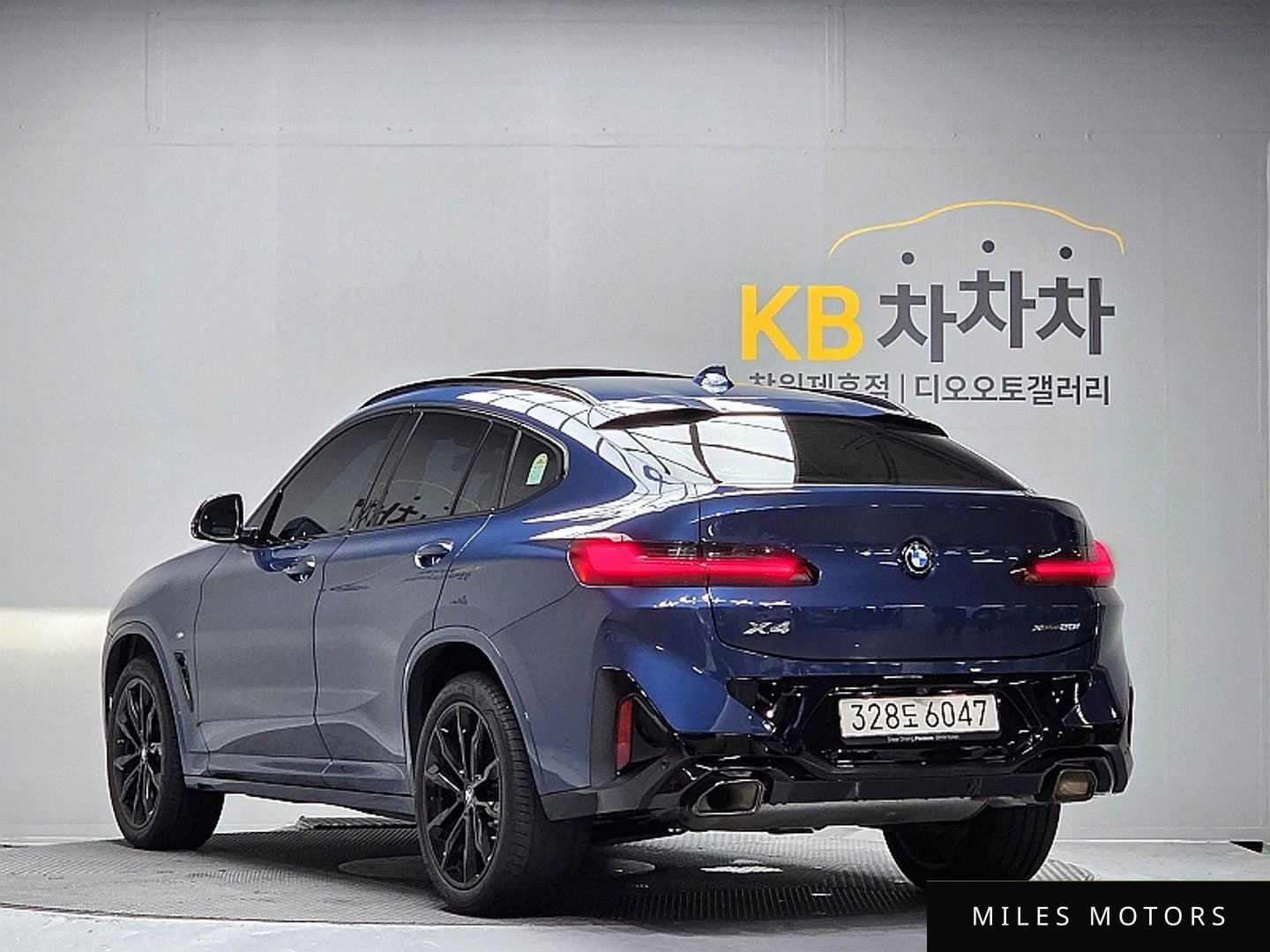 BMW X4 (G02) 2025 — миниатюра 6
