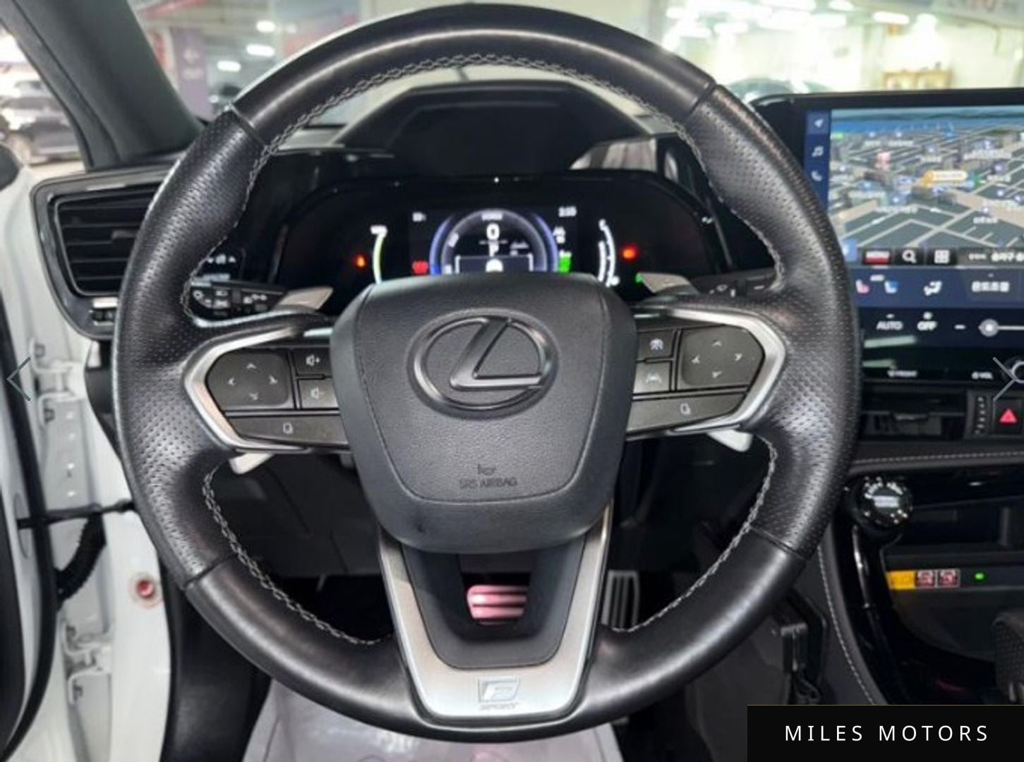Лексус NX450h+ 2022 — миниатюра 8