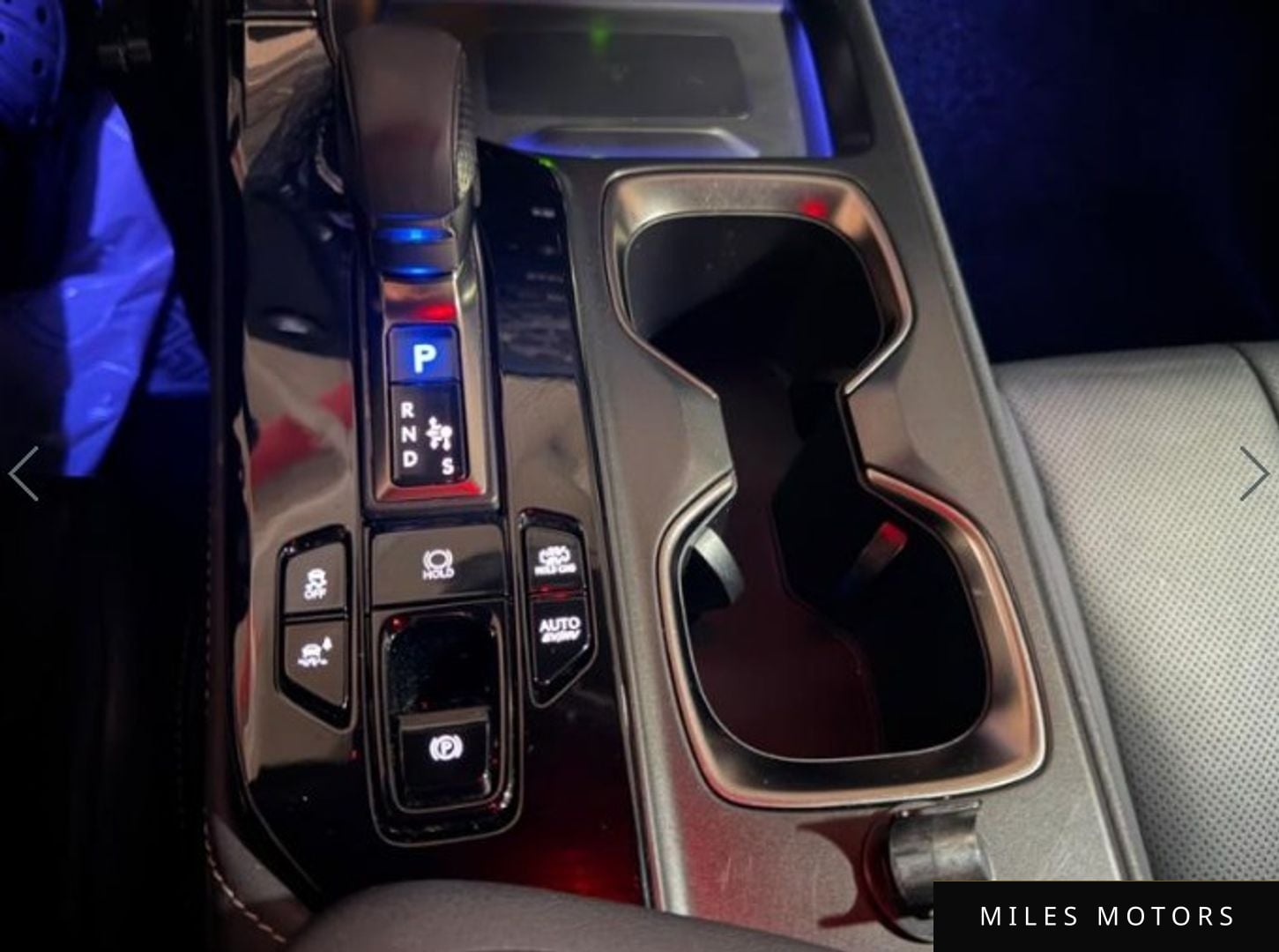 Лексус NX450h+ 2022 — миниатюра 12