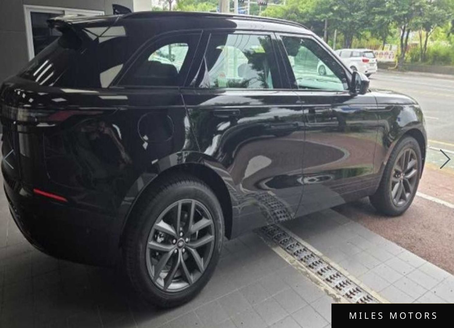 Land Rover Range Rover Velar 2026 — миниатюра 5