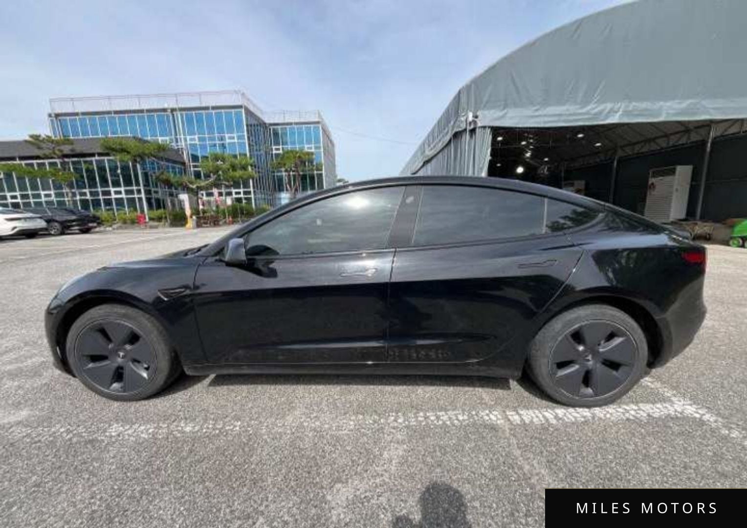 Tesla Model 3 2022 — миниатюра 5