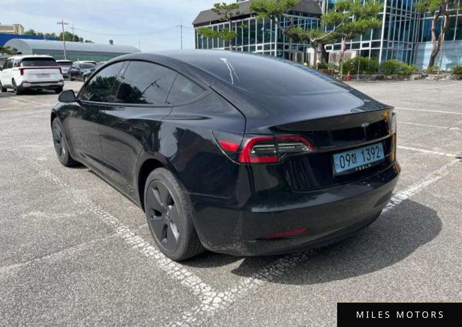 Tesla Model 3 2022 — миниатюра 9