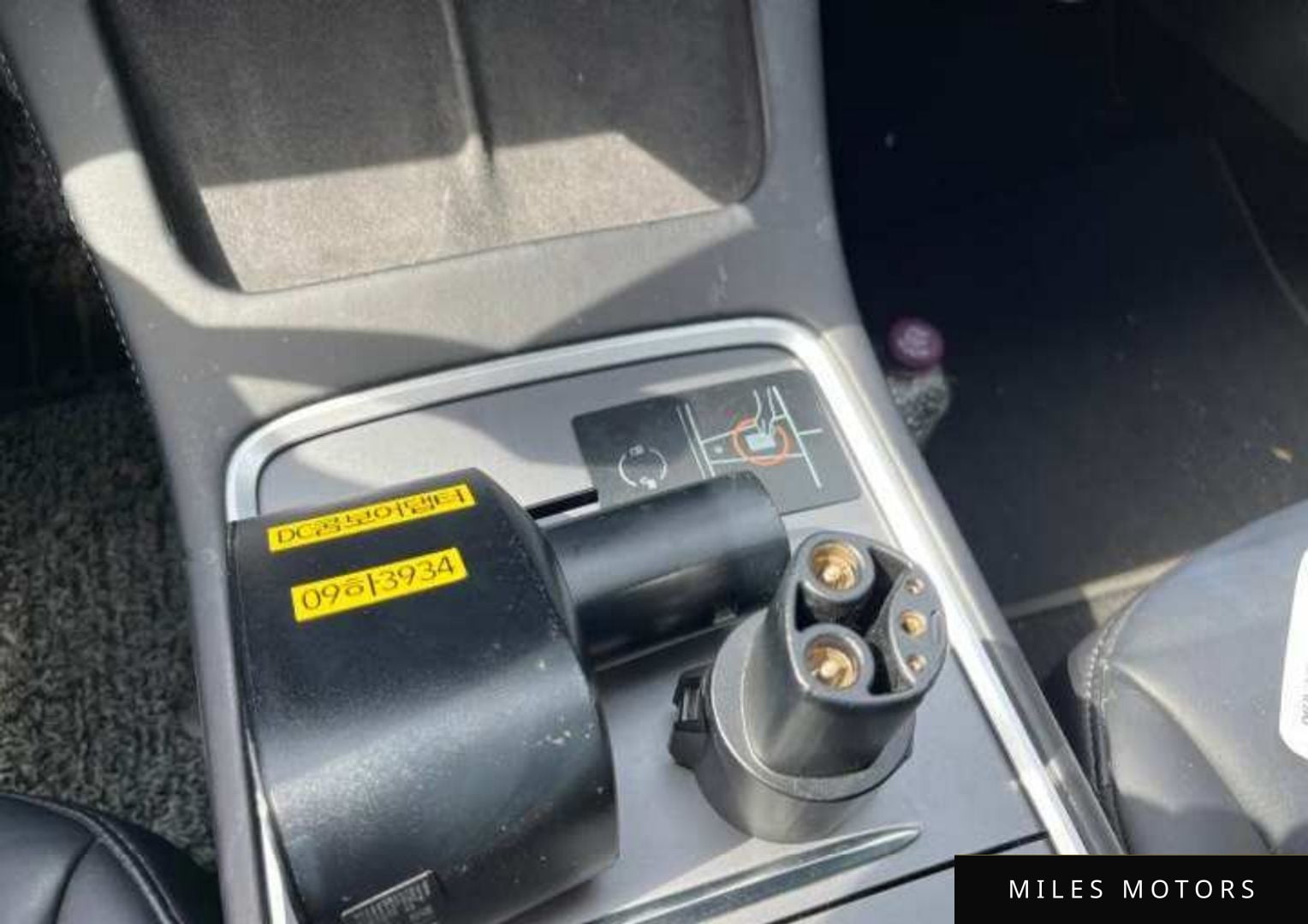 Tesla Model 3 2022 — миниатюра 12