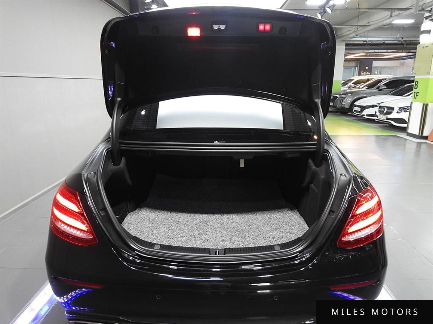 Mercedes-Benz E-Class W213 2020 — миниатюра 5