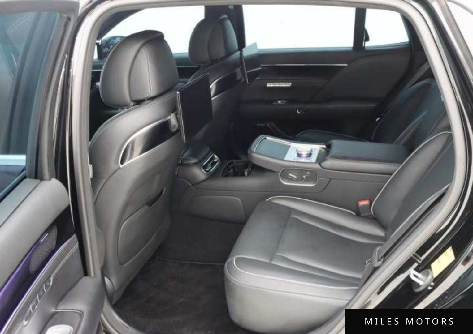 Genesis G90 (RS4) 2023 — миниатюра 6