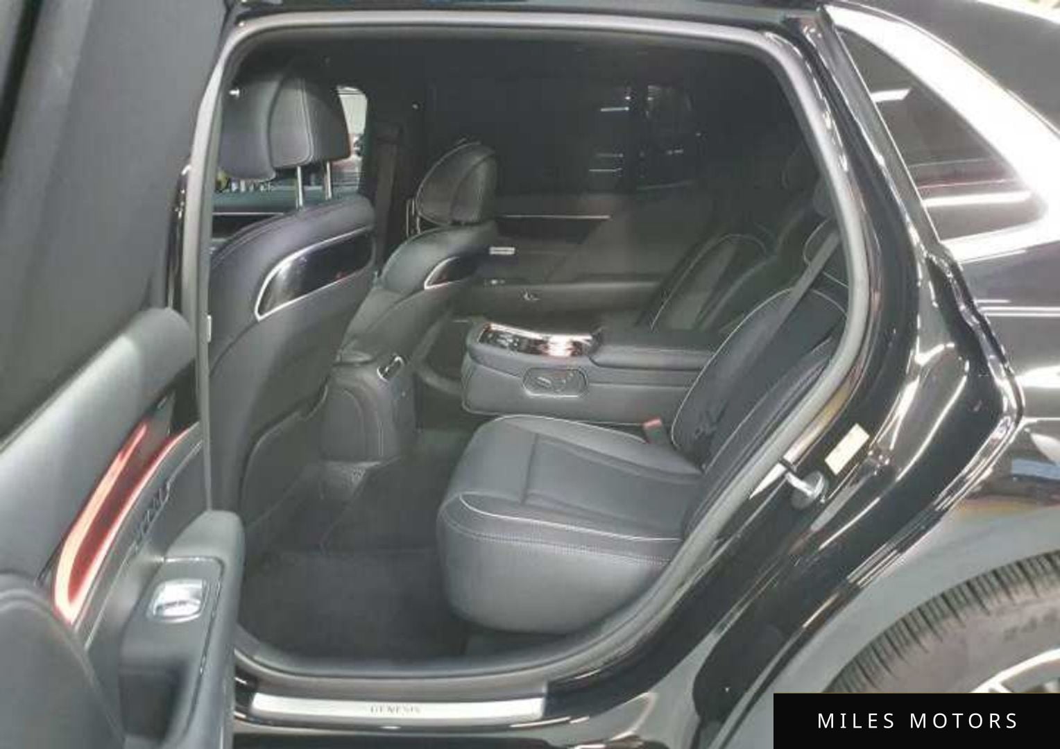 Genesis G90 (RS4) 2023 — миниатюра 6