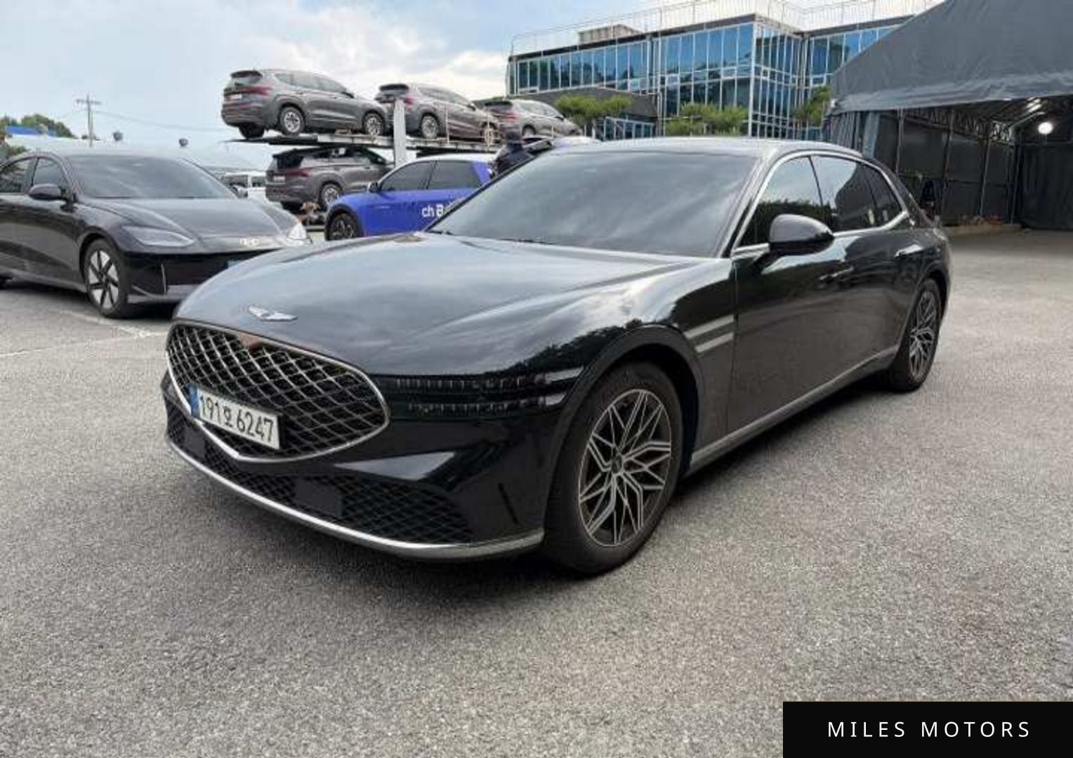 Genesis G90 (RS4) 2023 — миниатюра 2