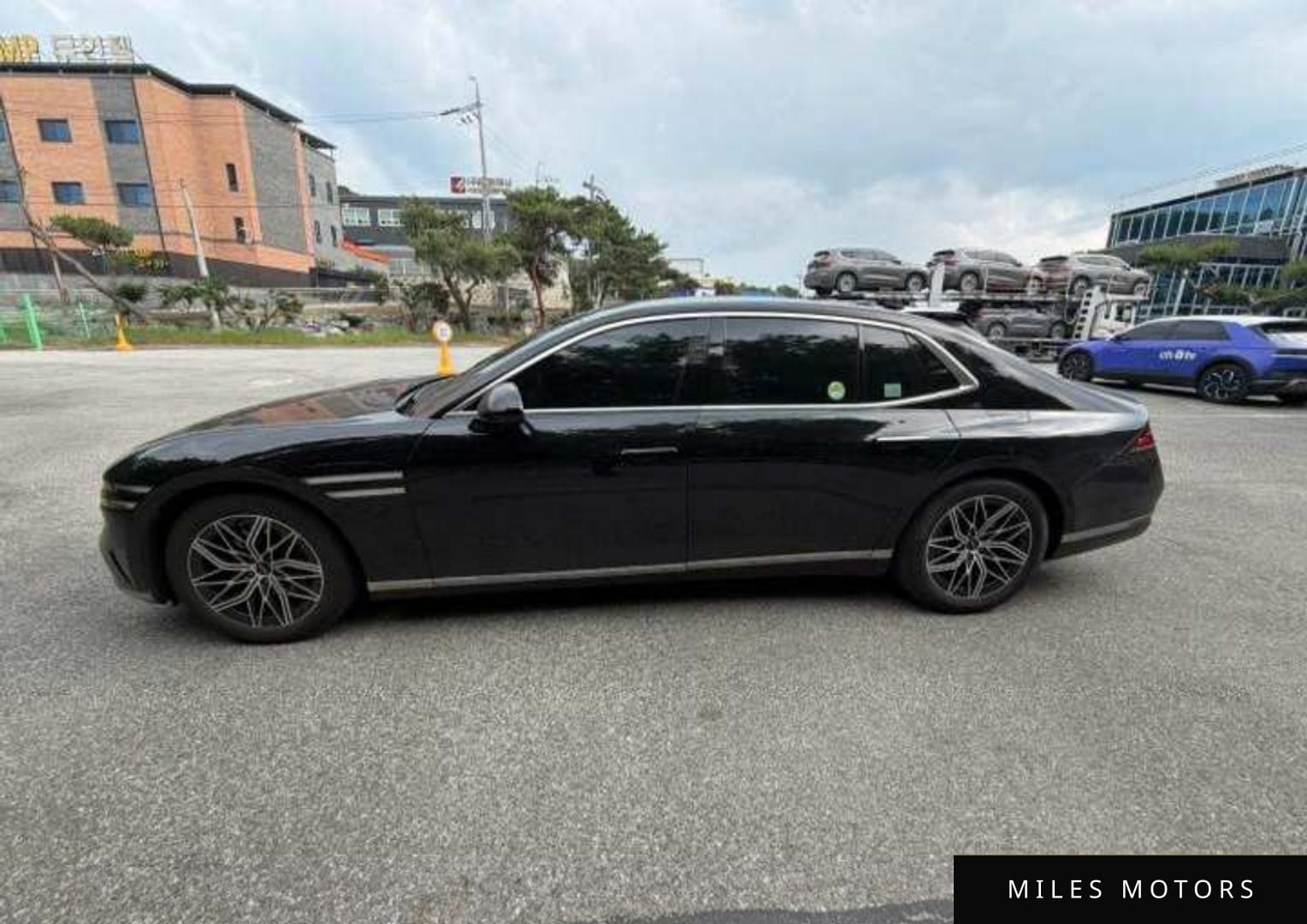 Genesis G90 (RS4) 2023 — миниатюра 5