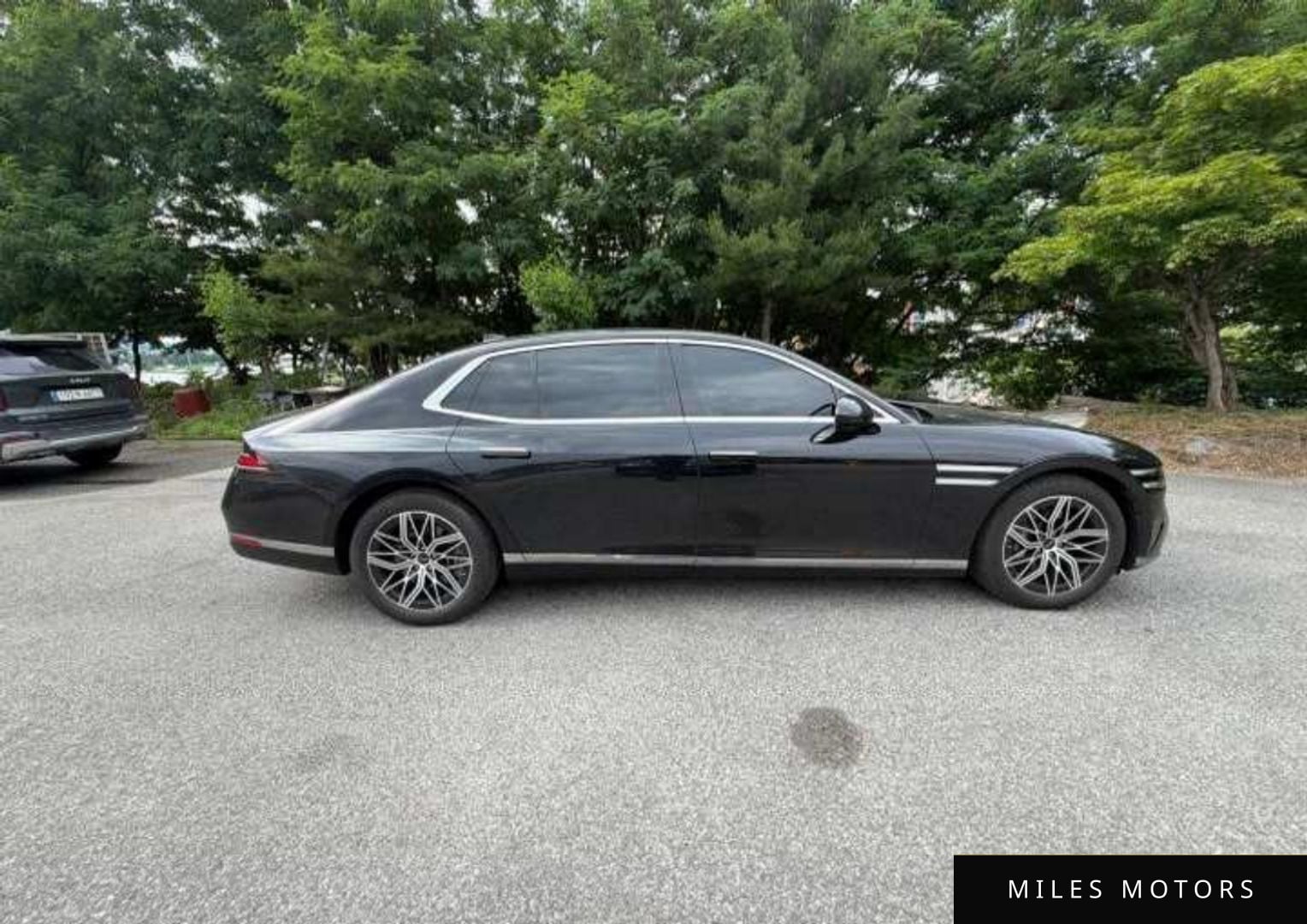 Genesis G90 (RS4) 2023 — миниатюра 11