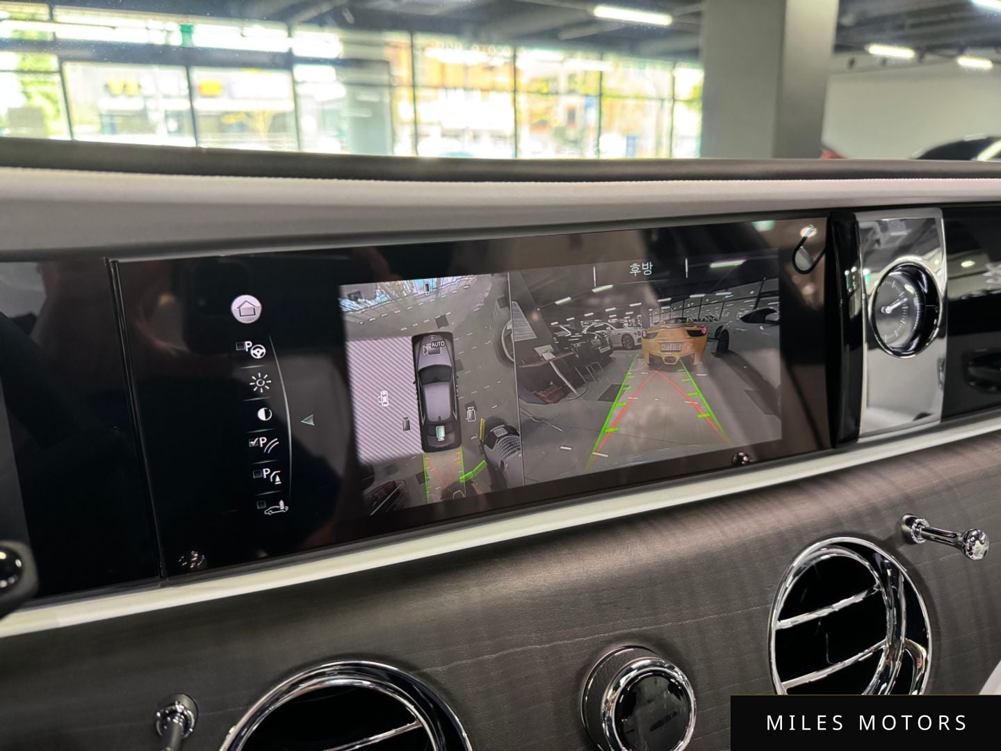 Rolls-Royce Ghost 2021 — миниатюра 9