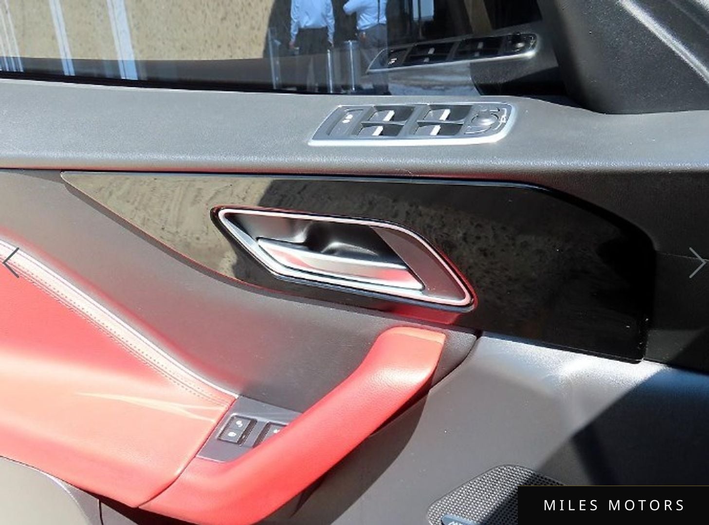 Jaguar F-PACE 2019 — миниатюра 11
