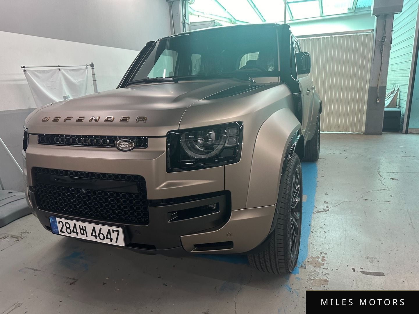 Land Rover Defender 2025 — миниатюра 5