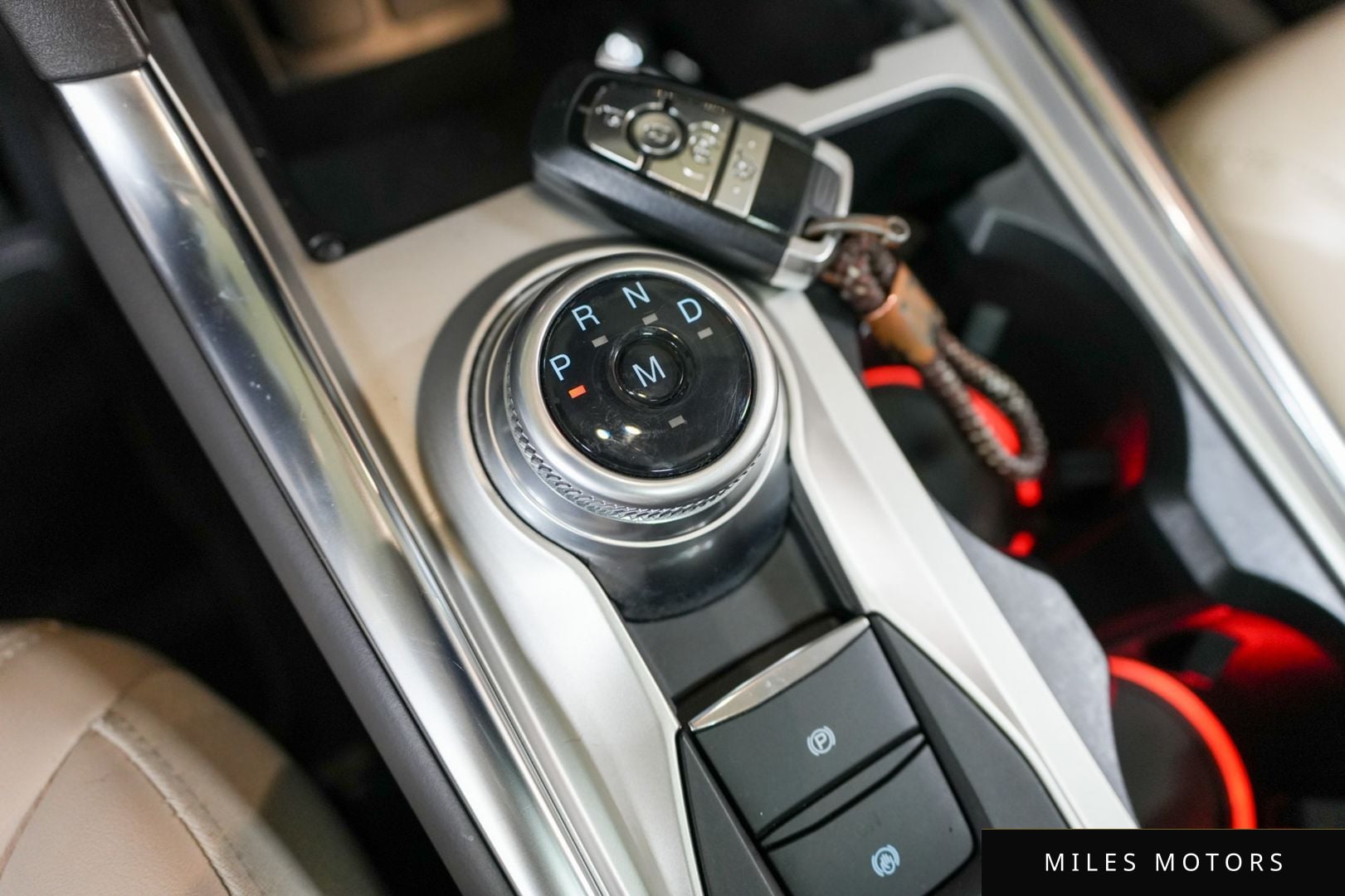 Ford Explorer 2021 — миниатюра 9