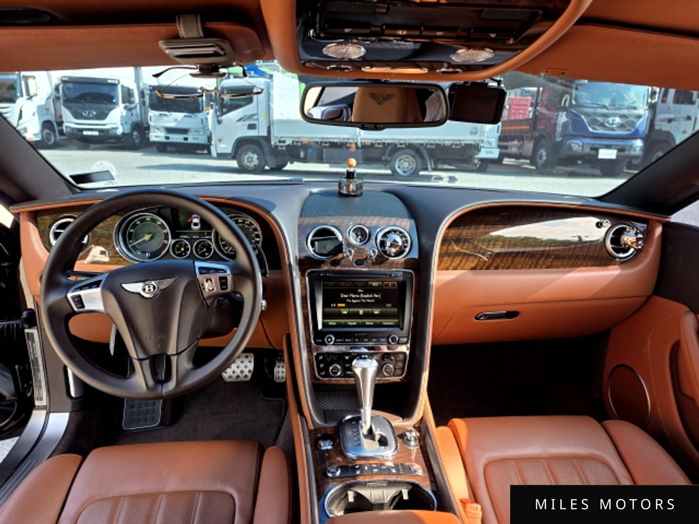 Bentley Continental GT 2015 — миниатюра 8