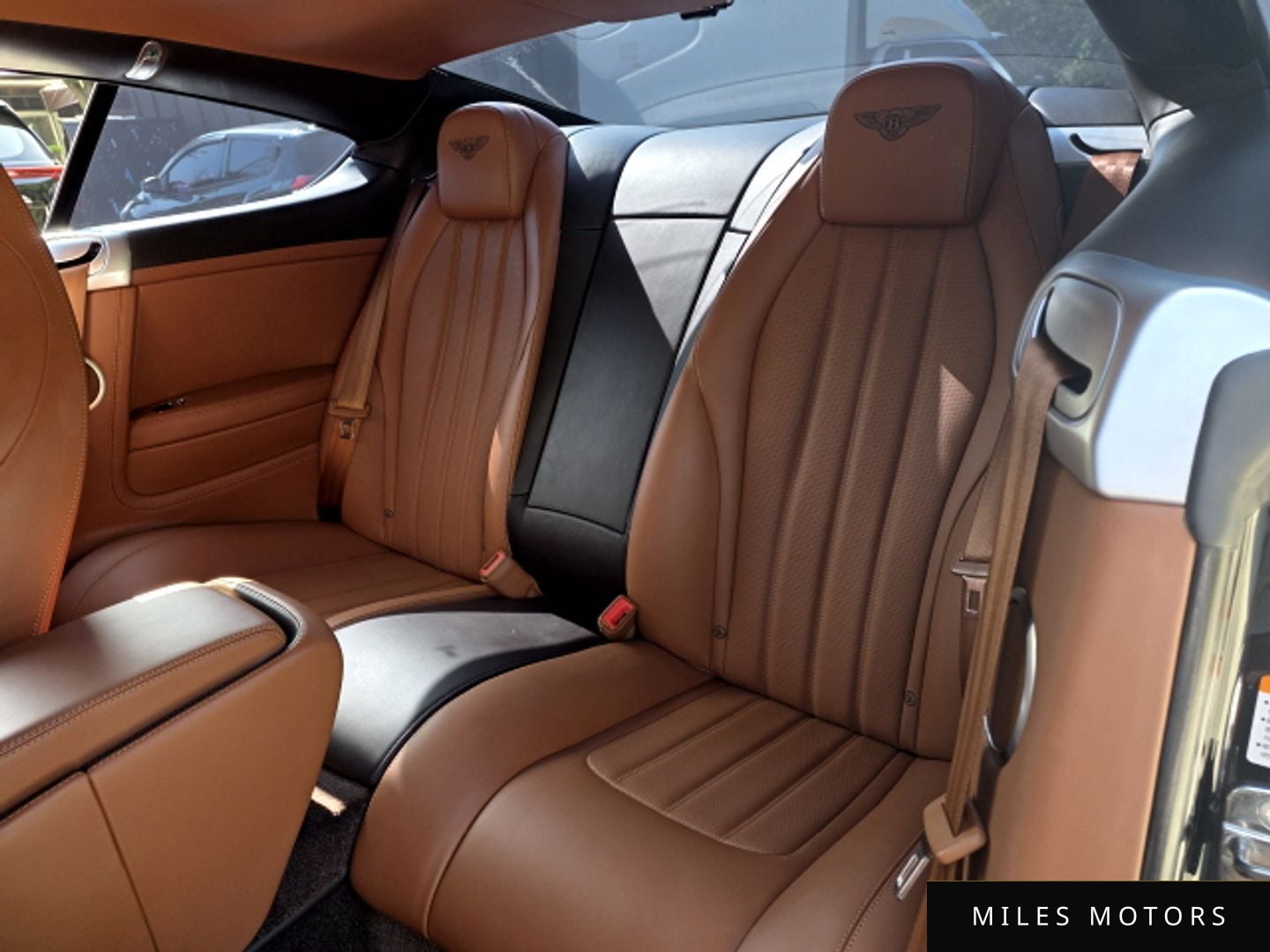 Bentley Continental GT 2015 — миниатюра 10