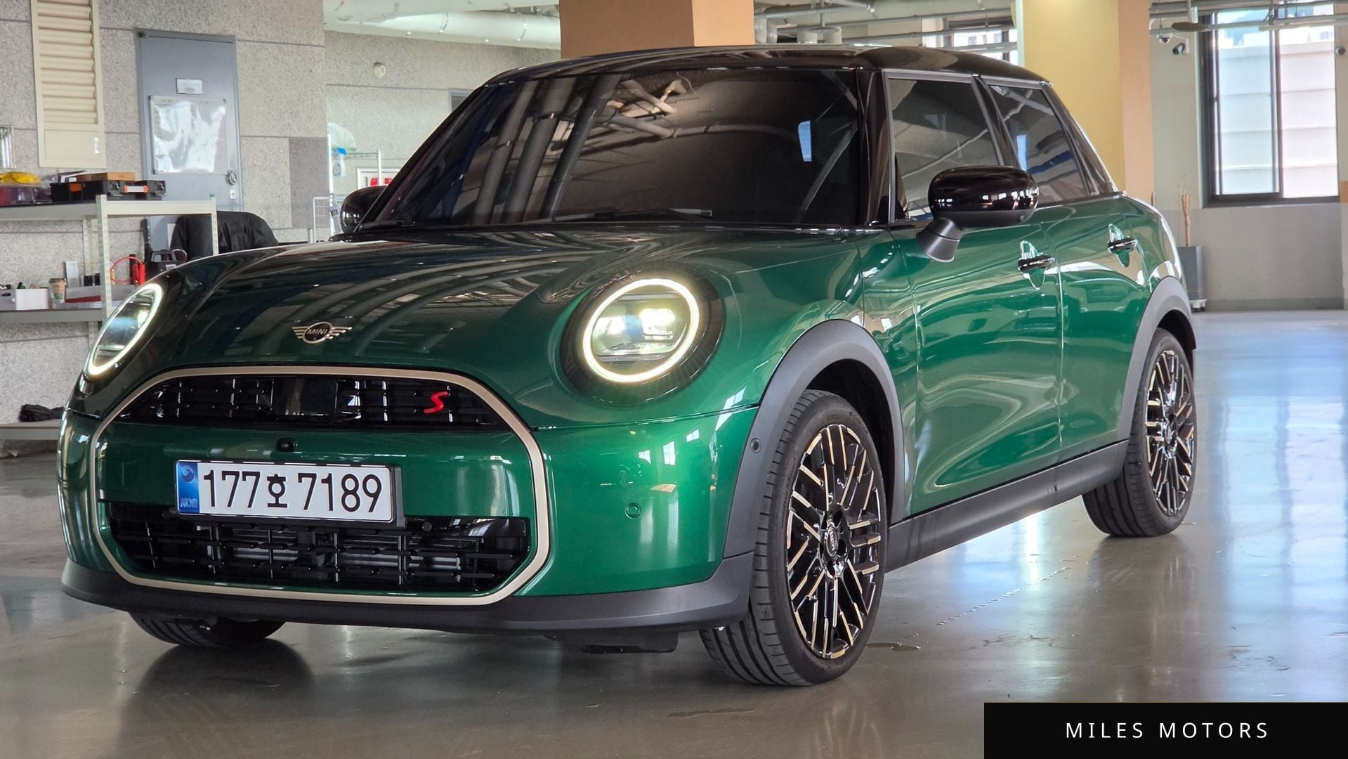 MINI Cooper S 2025 — миниатюра 2
