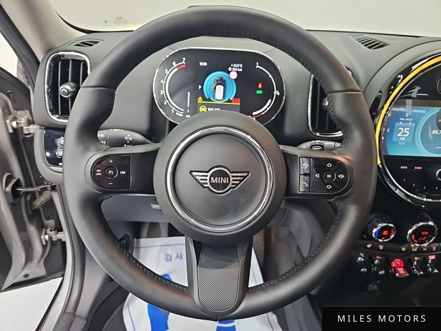 MINI Countryman 2023 — миниатюра 11