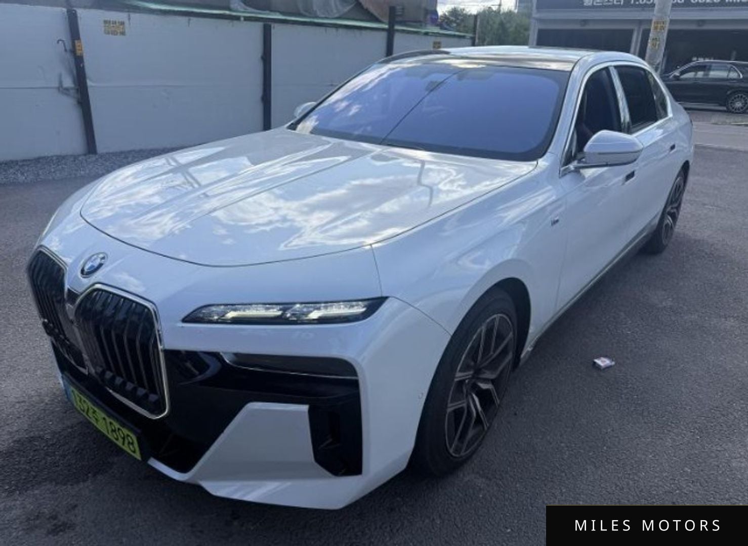 BMW 7 Series (G70) 2024 — миниатюра 2