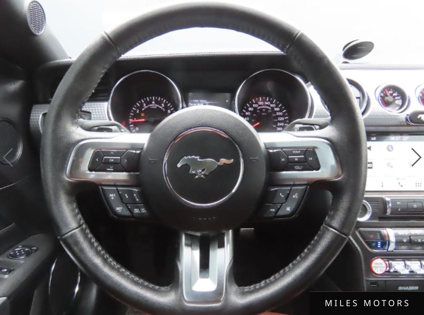 Ford Mustang 2017 — миниатюра 9