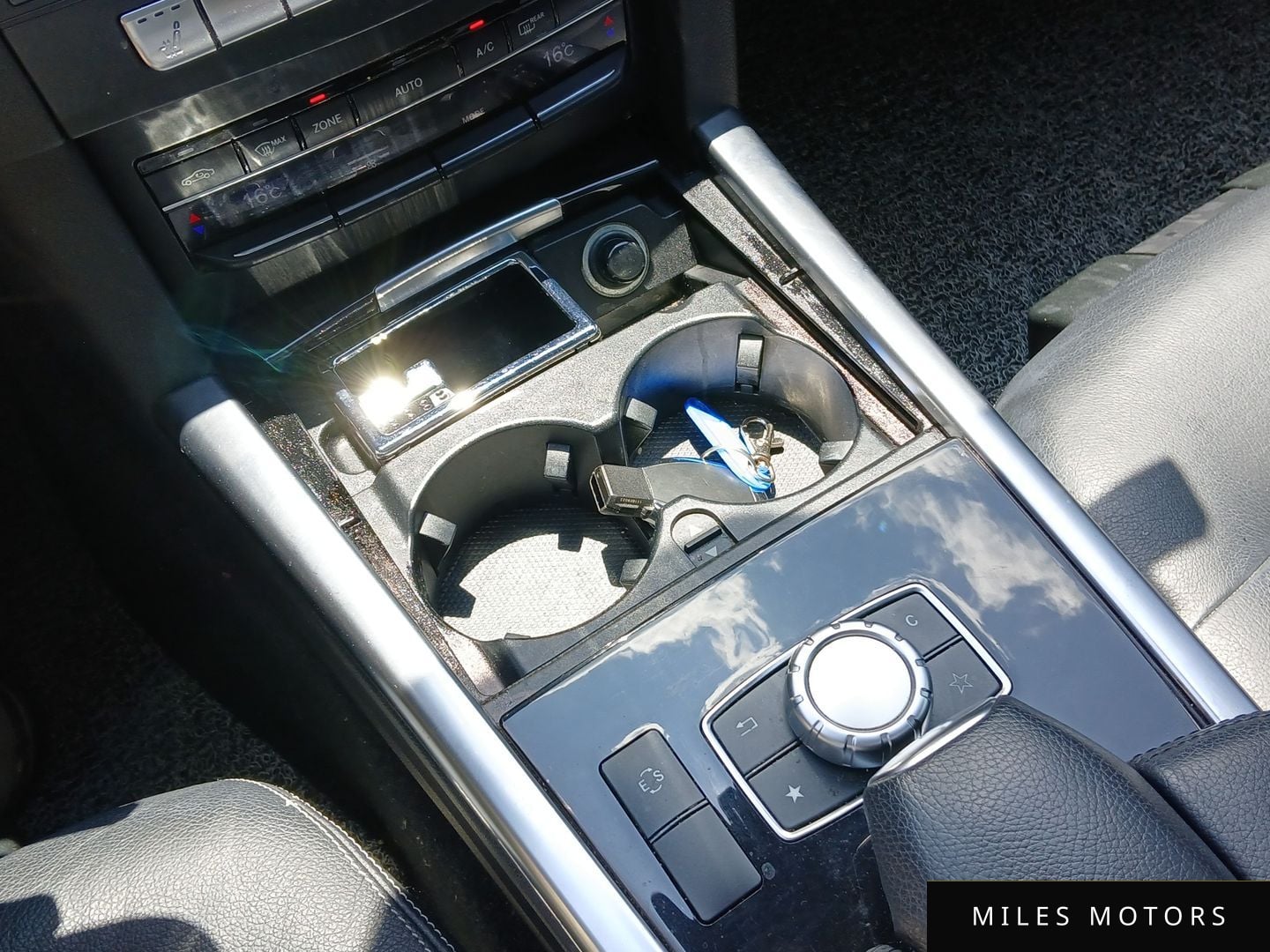 Mercedes-Benz E-Class W212 2015 — миниатюра 9