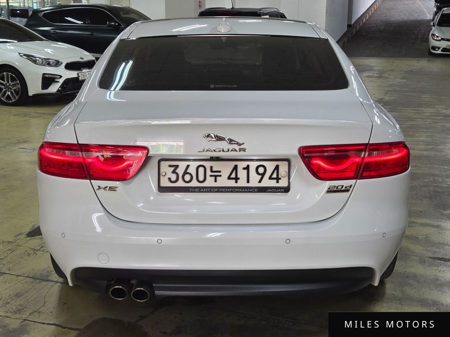 Jaguar XE 2019 — миниатюра 4