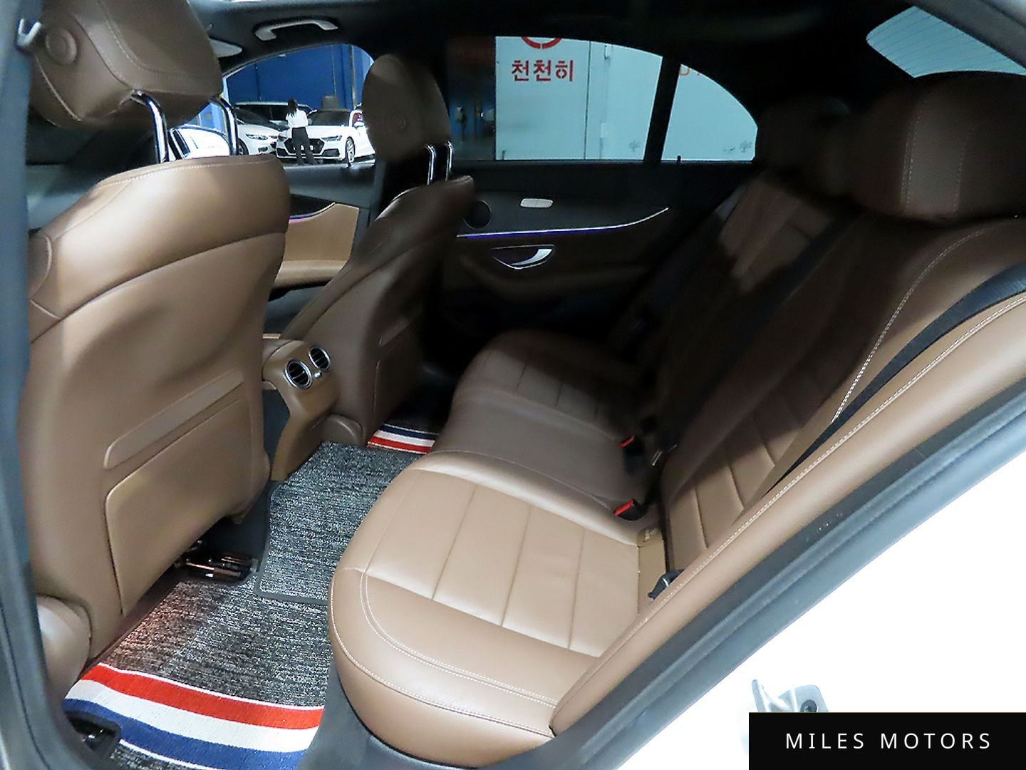 Mercedes-Benz E-Class W213 2022 — миниатюра 11
