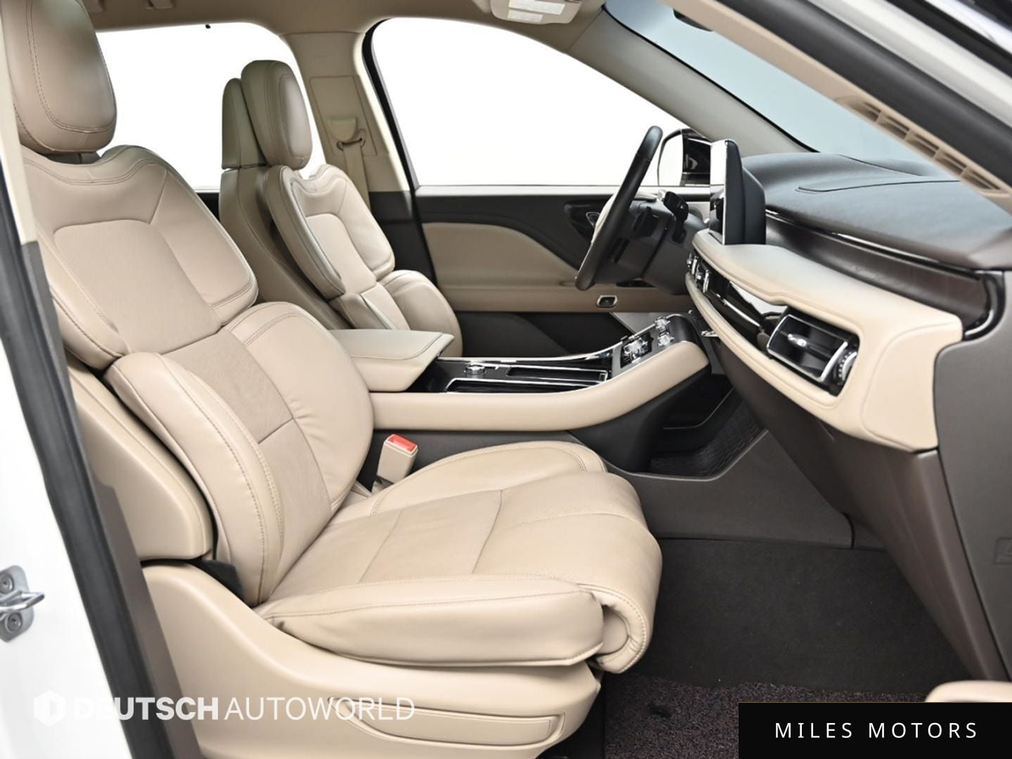 Lincoln Aviator 2020 — миниатюра 10