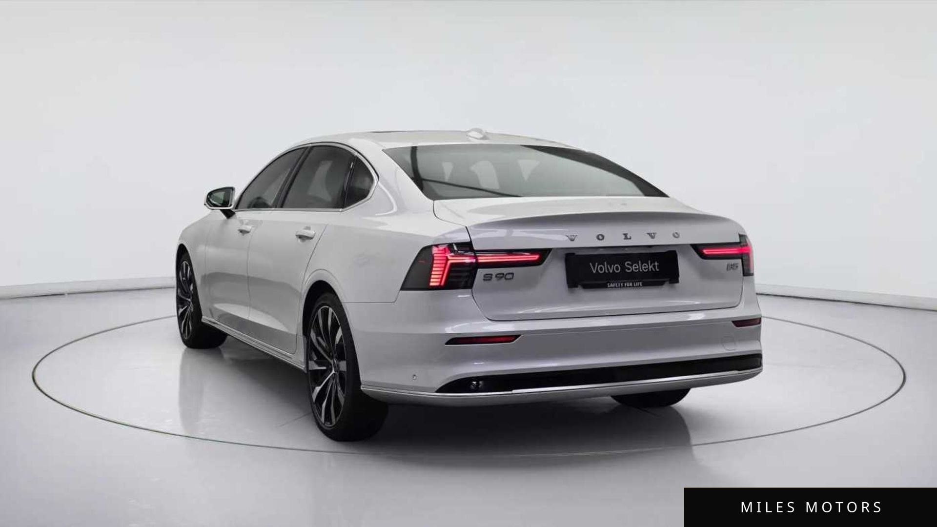 Volvo S90 2026 — миниатюра 2