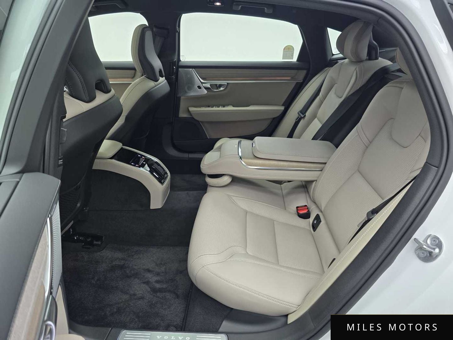 Volvo S90 2026 — миниатюра 11