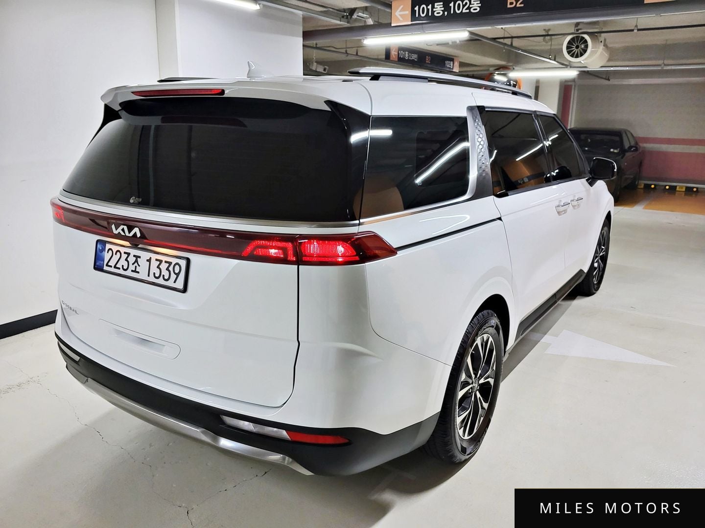 Kia Carnival 2023 — миниатюра 5