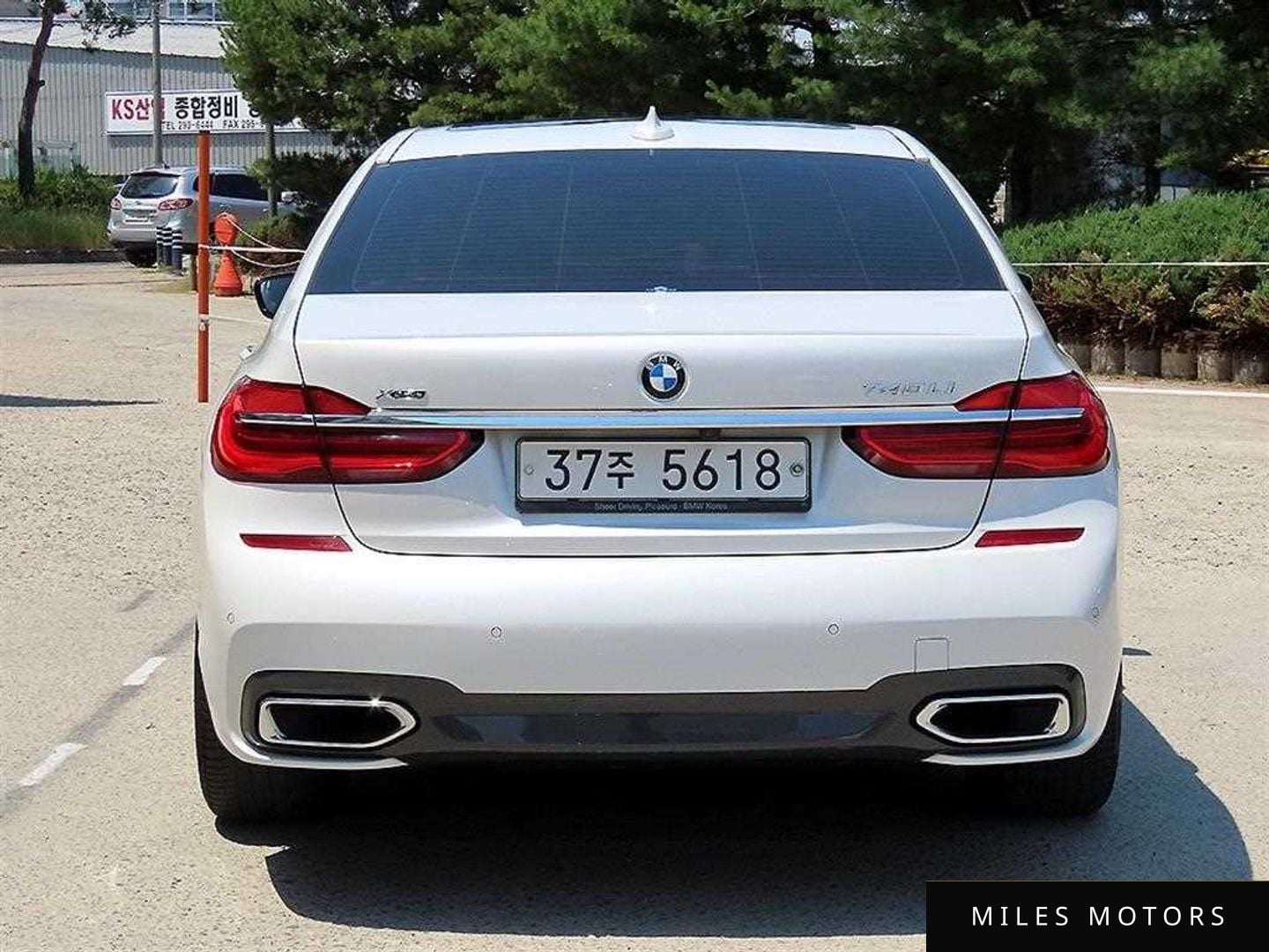 BMW 7 Series (G11) 2018 — миниатюра 4