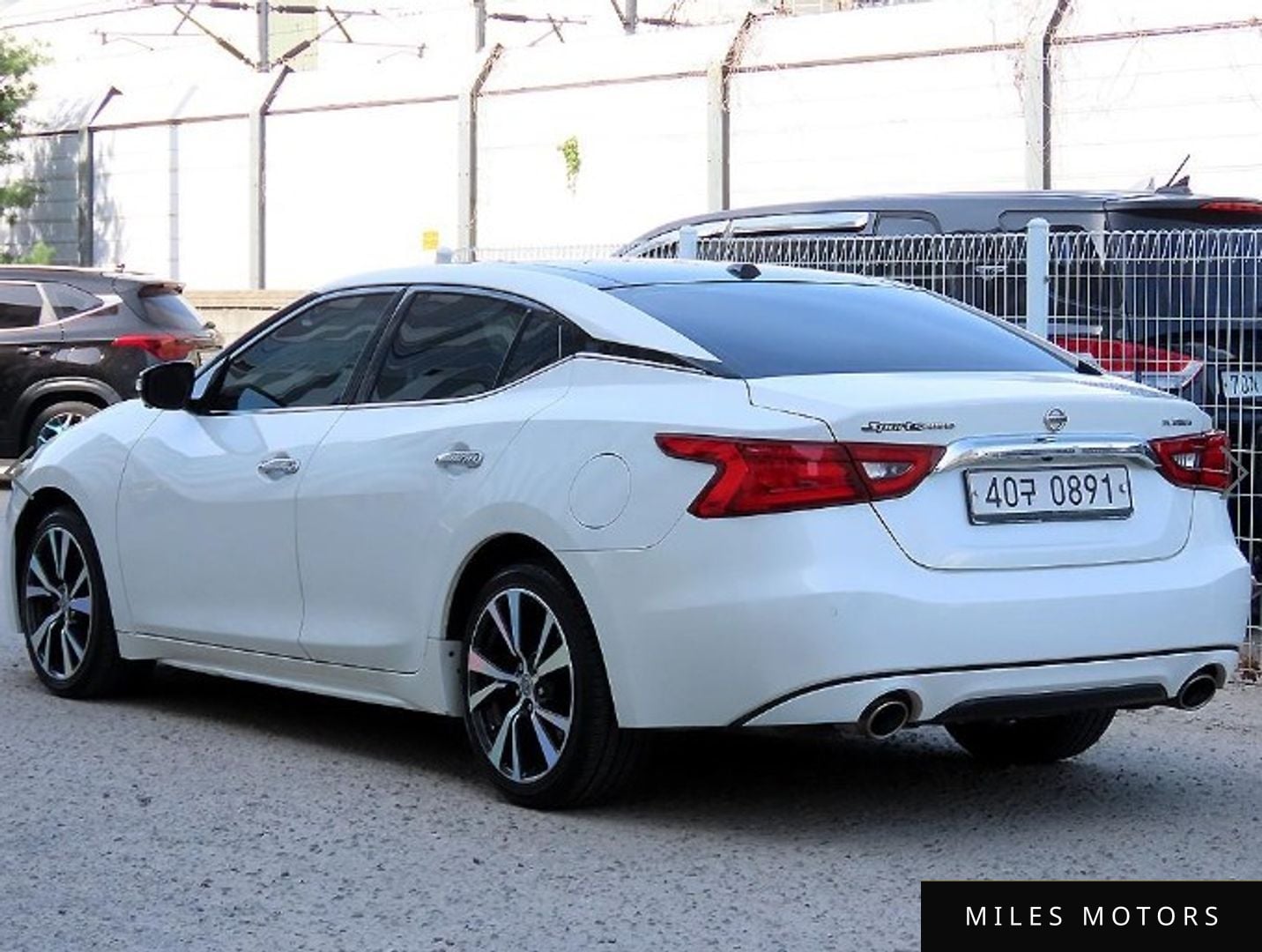 Nissan Maxima 2016 — миниатюра 3