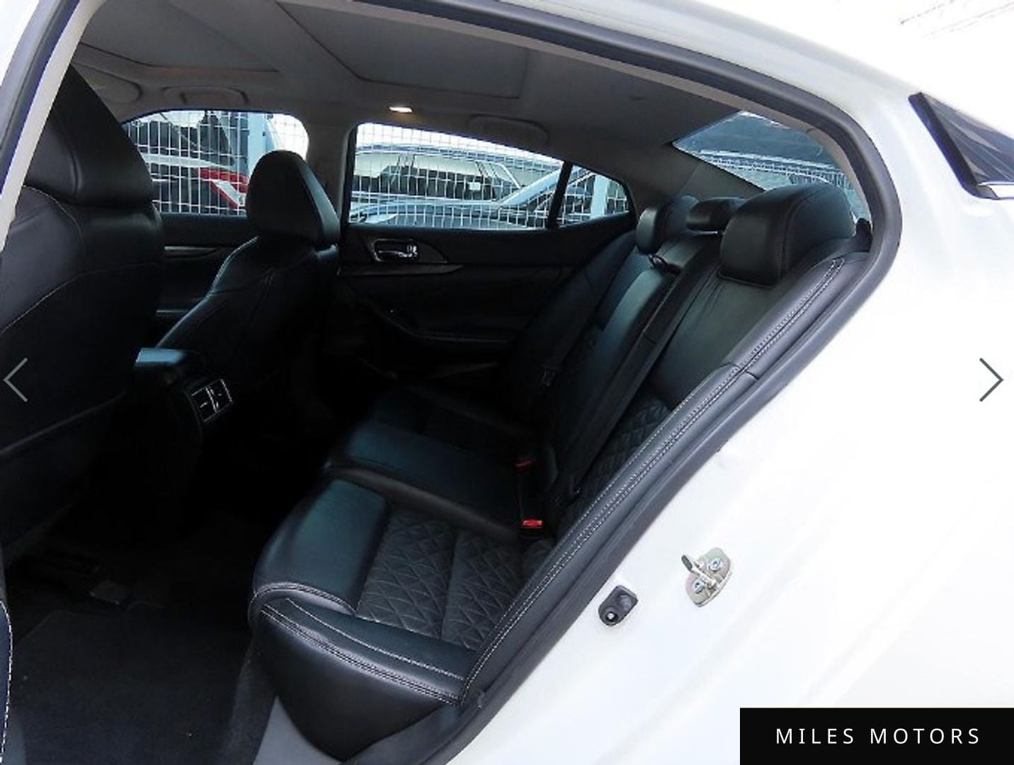 Nissan Maxima 2016 — миниатюра 6