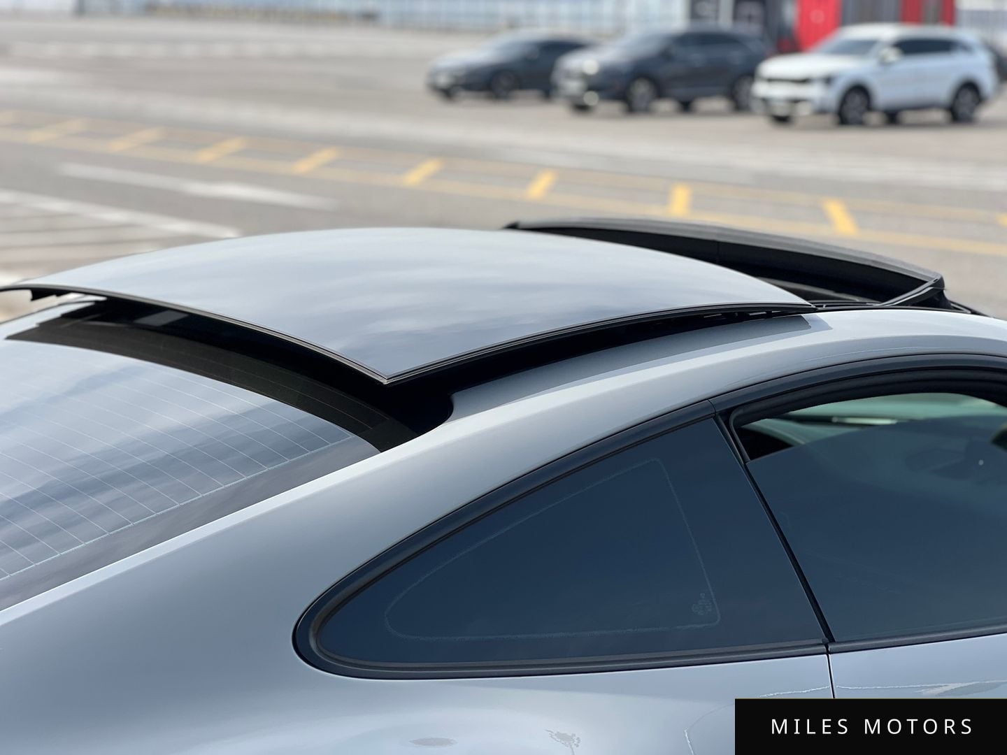 Porsche 911 (992) 2023 — миниатюра 2