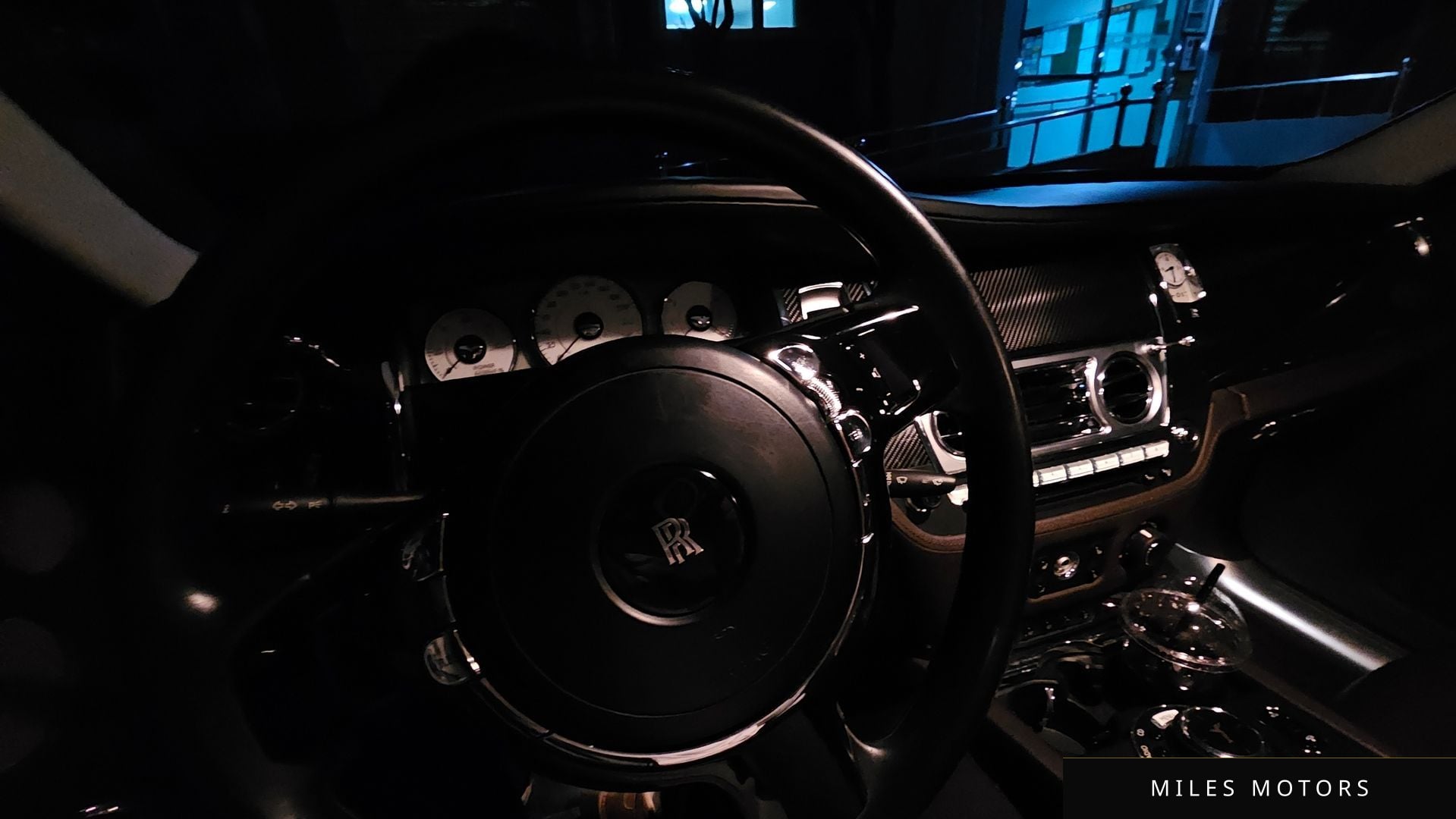 Rolls-Royce Ghost 2015 — миниатюра 11